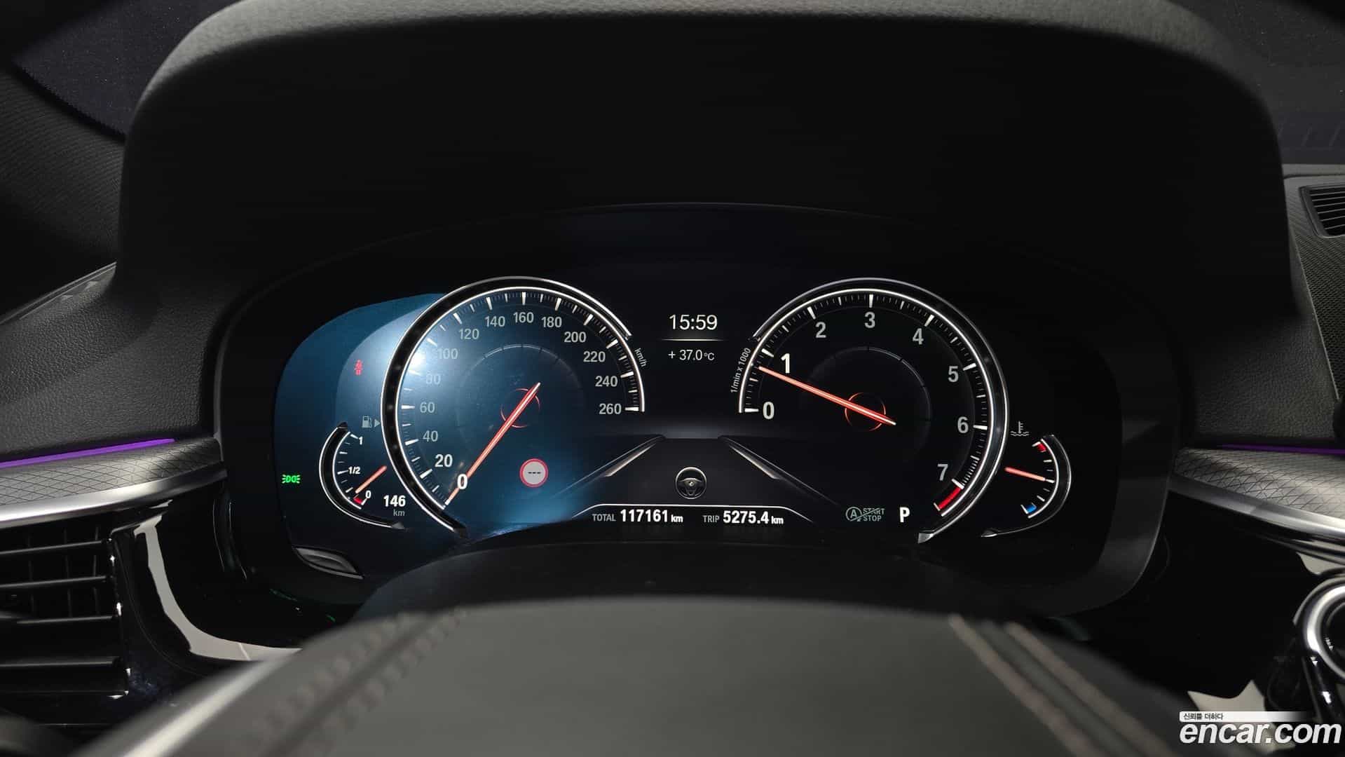 5-Series BMW 2017.11-INNER-008