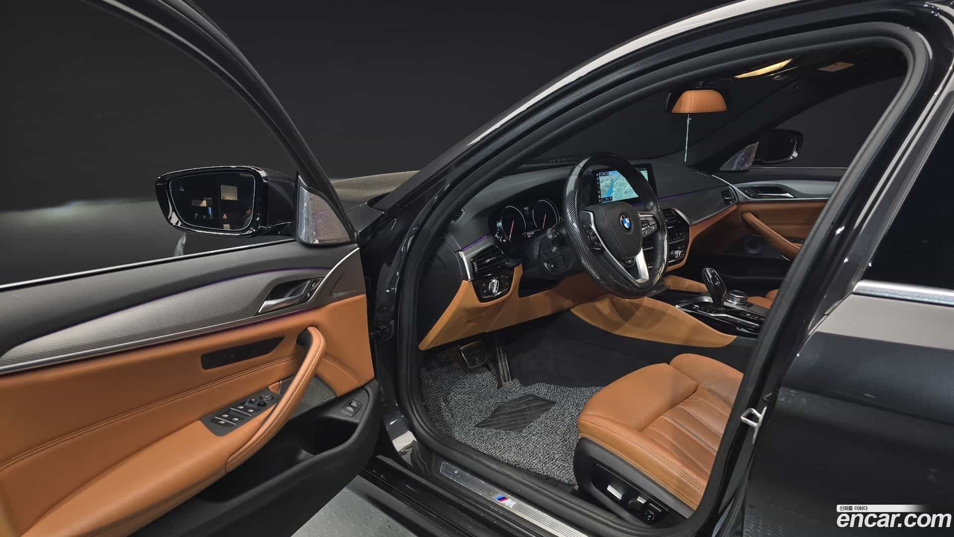 5-Series BMW 2017.11-INNER-010