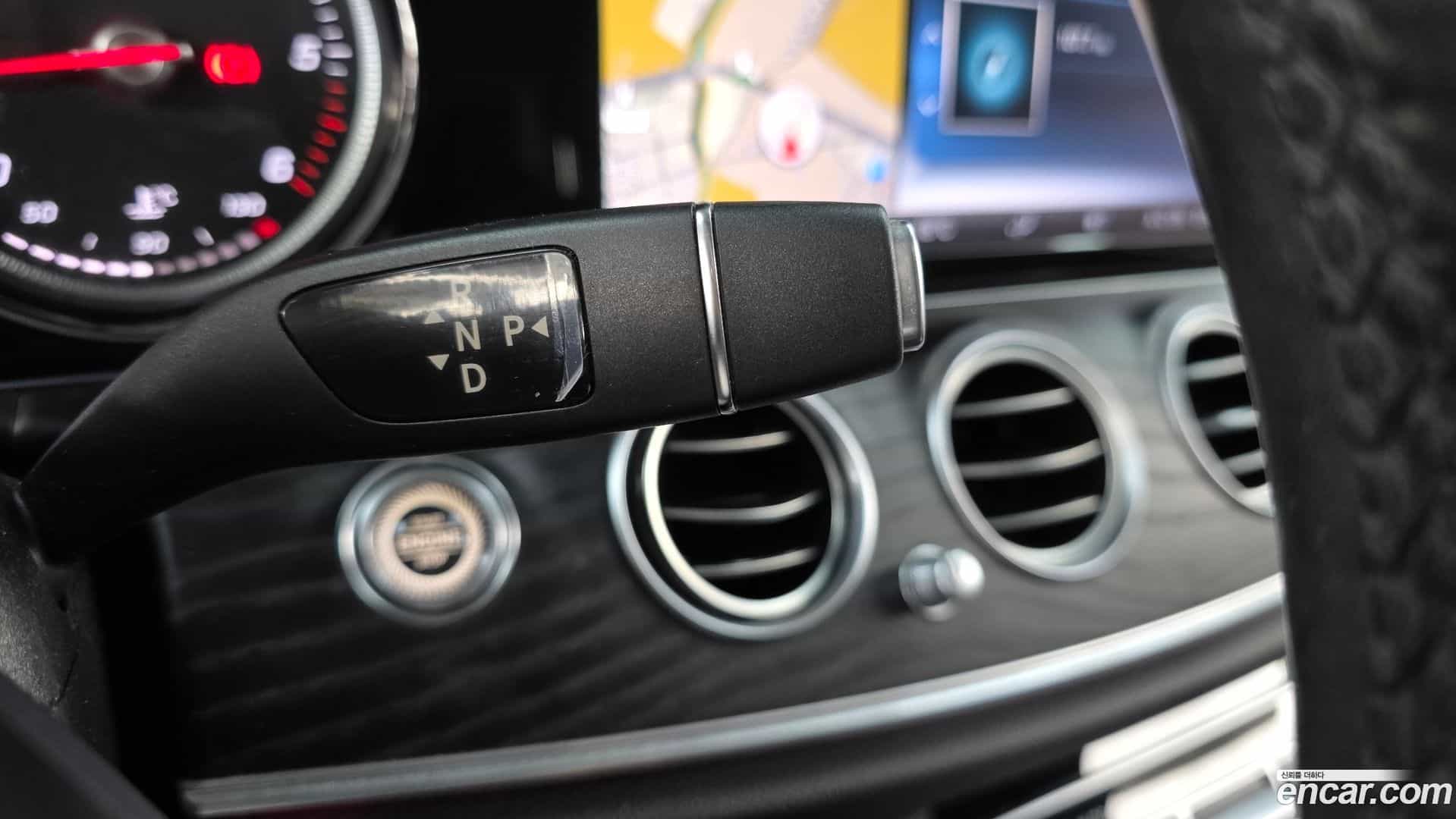 E-Class Mercedes-Benz 2017.8-INNER-009