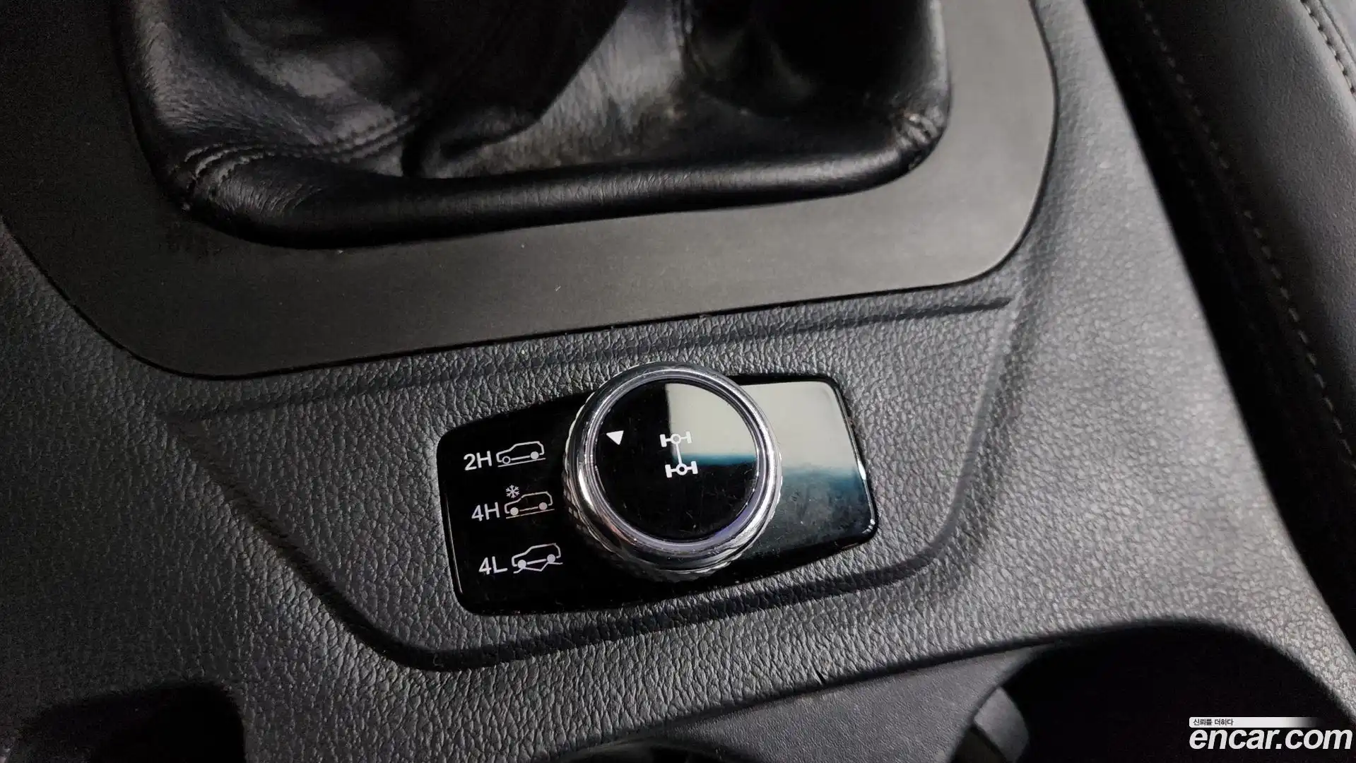 Rexton KG Mobility 2019.3-OPTION-016
