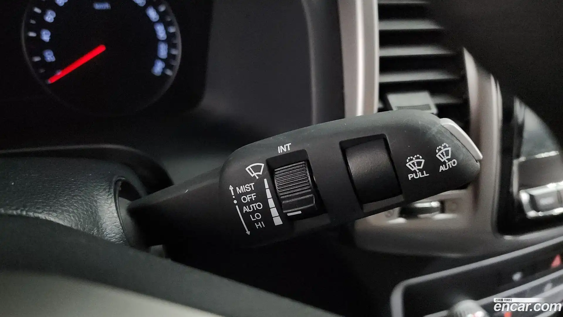 Rexton KG Mobility 2019.3-OPTION-040