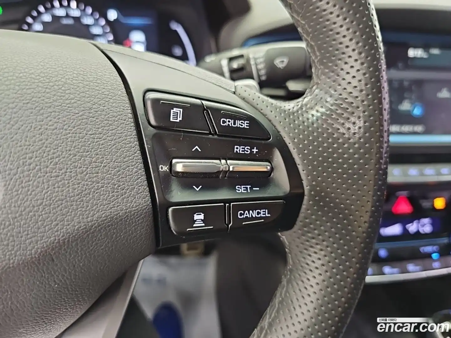 Ioniq Hyundai 2018.8-OPTION-018