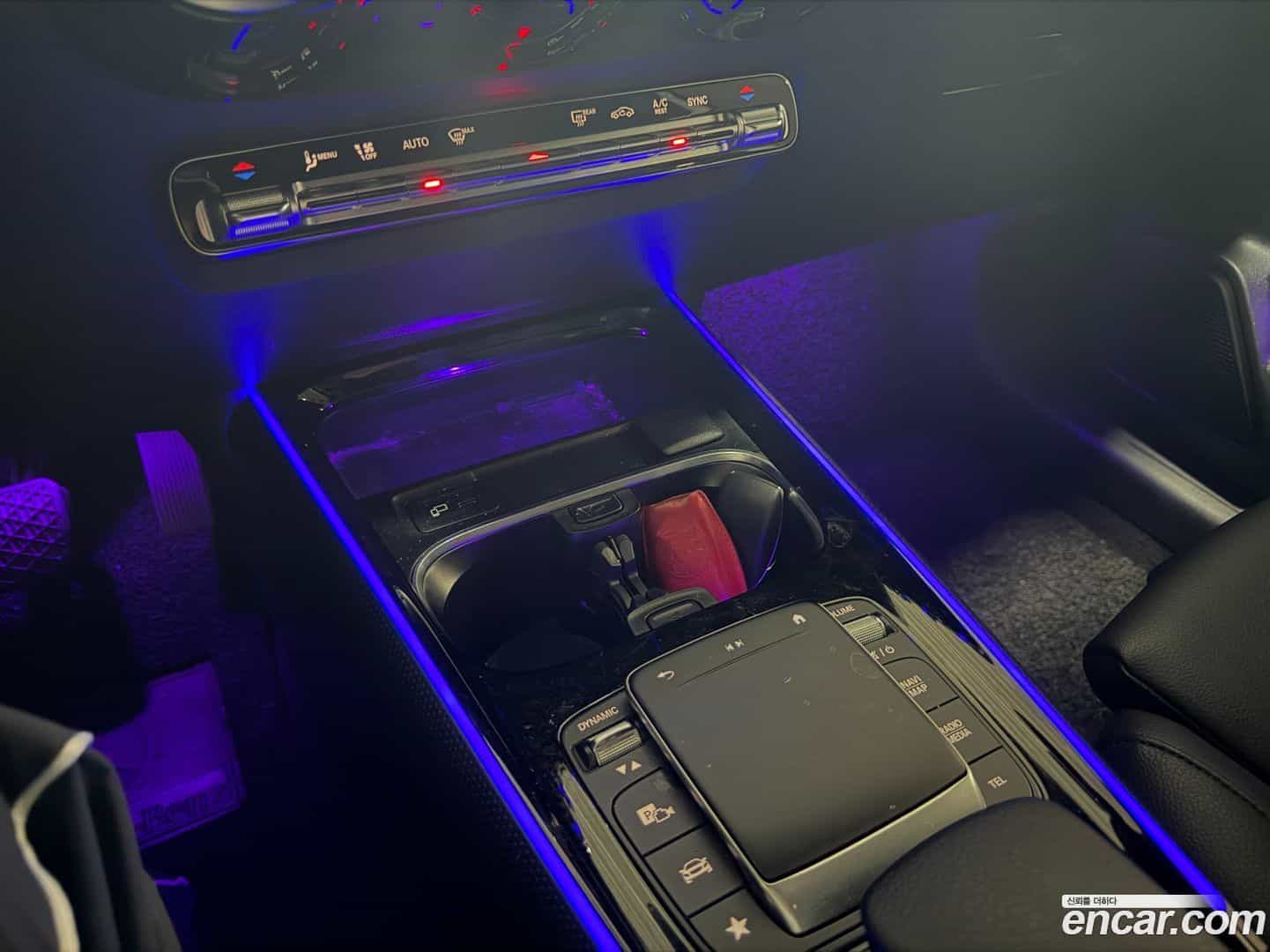GLB-Class Mercedes-Benz 2021.7-OPTION-015