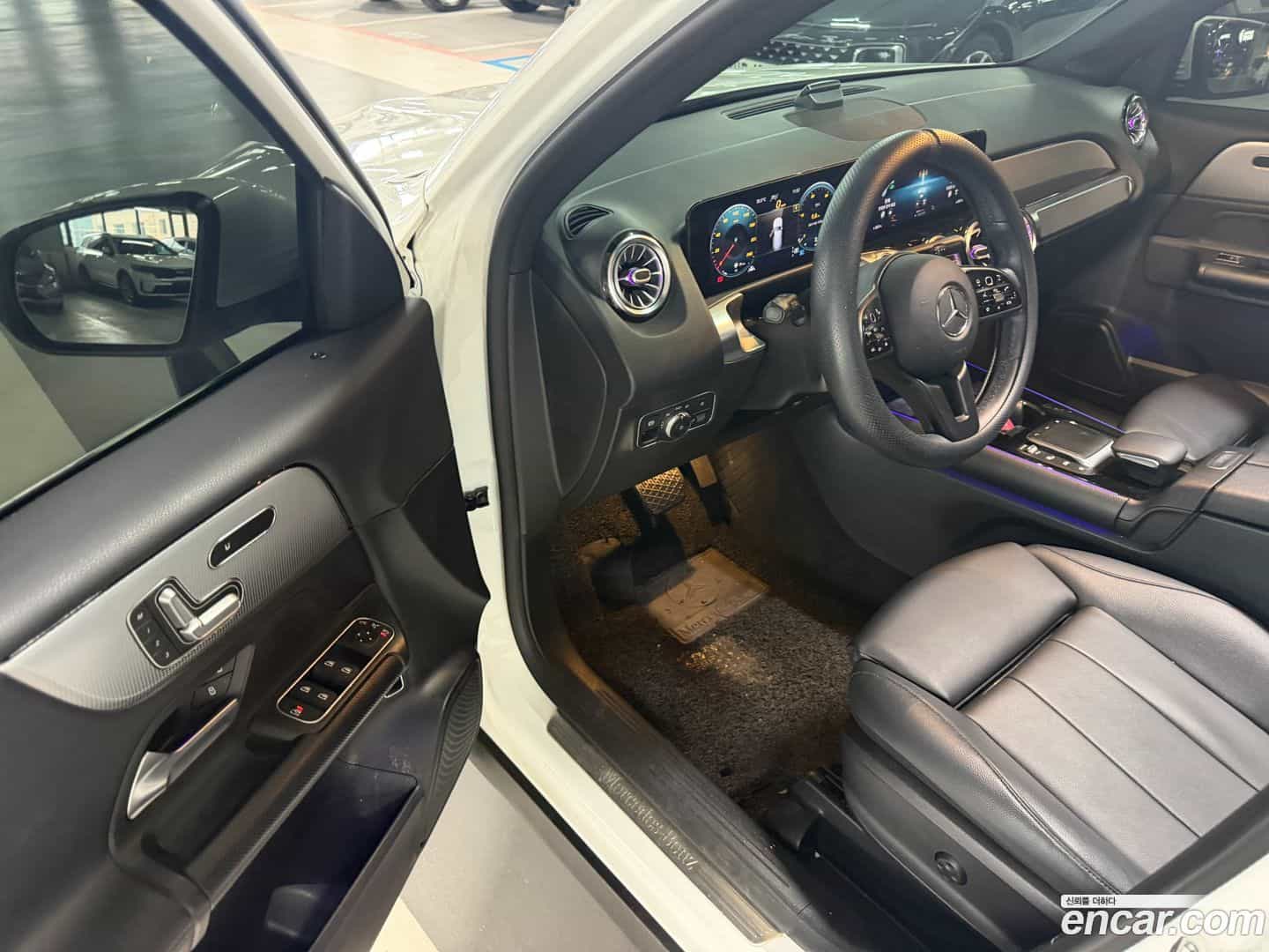 GLB-Class Mercedes-Benz 2021.7-OPTION-017