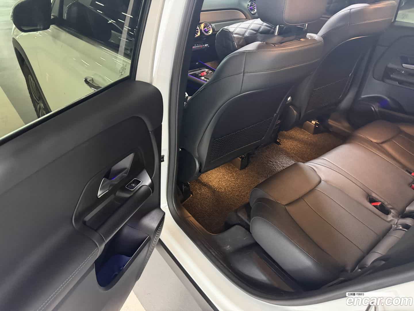 GLB-Class Mercedes-Benz 2021.7-OPTION-019