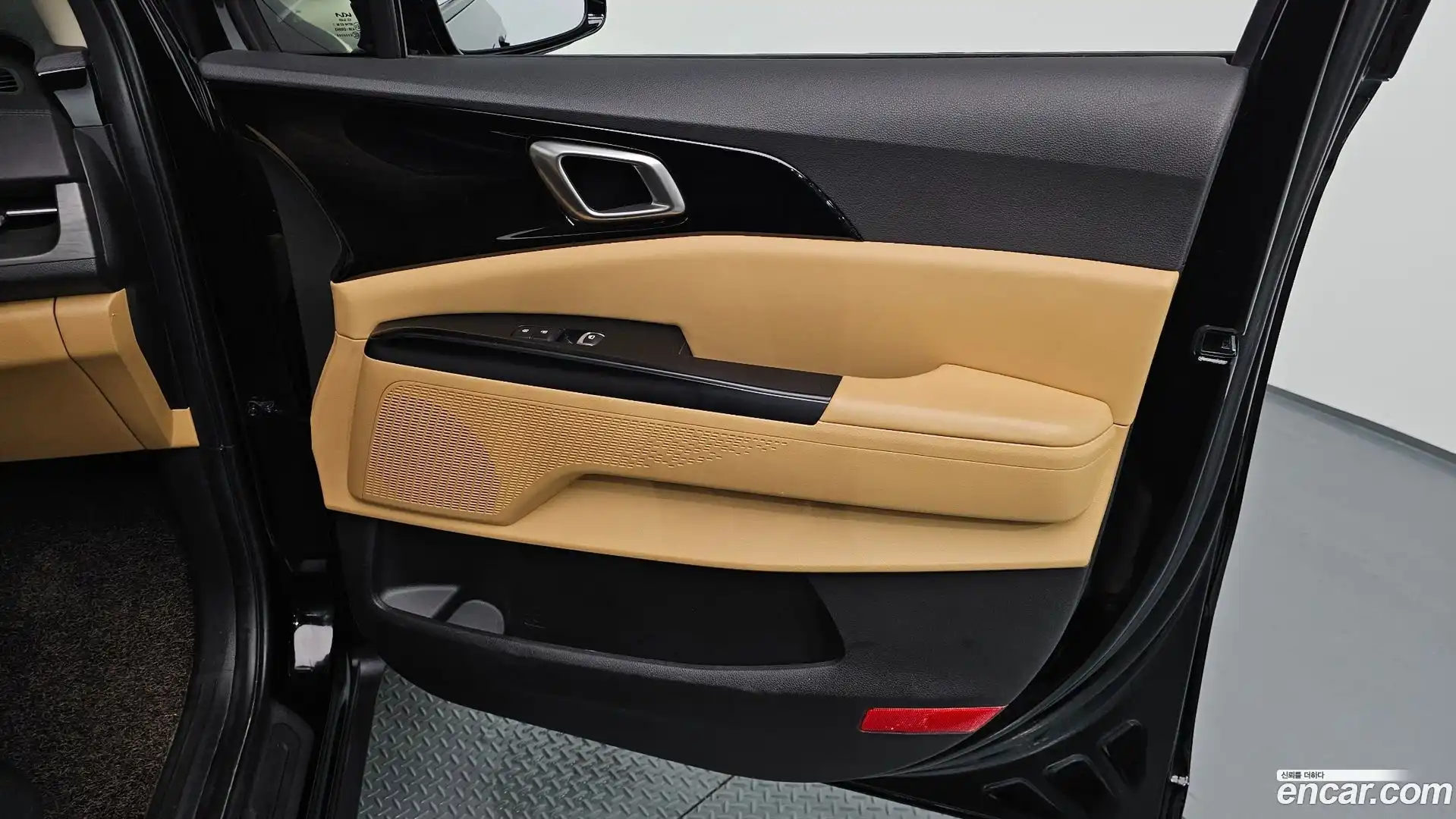 Canival Kia 2022.11-INNER-035