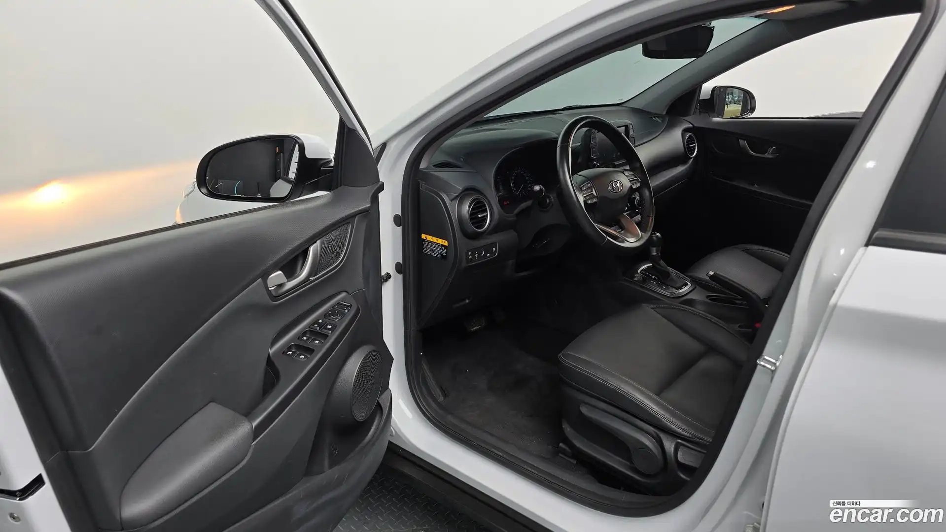 Kona Hyundai 2020.1-INNER-010