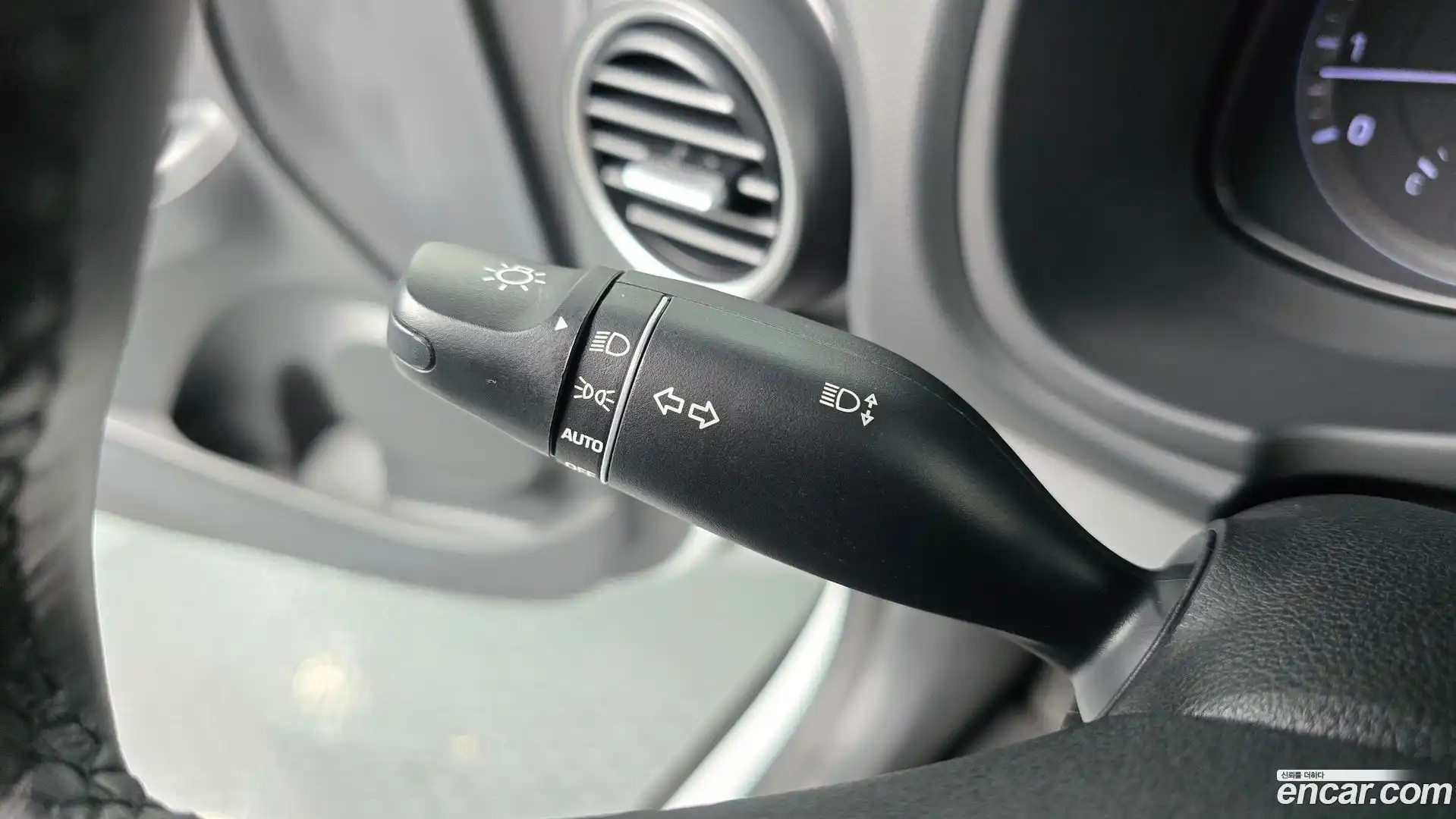Kona Hyundai 2020.1-OPTION-024