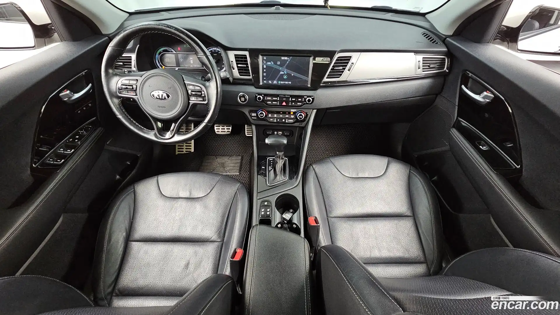 Niro Kia 2019.2-INNER-007