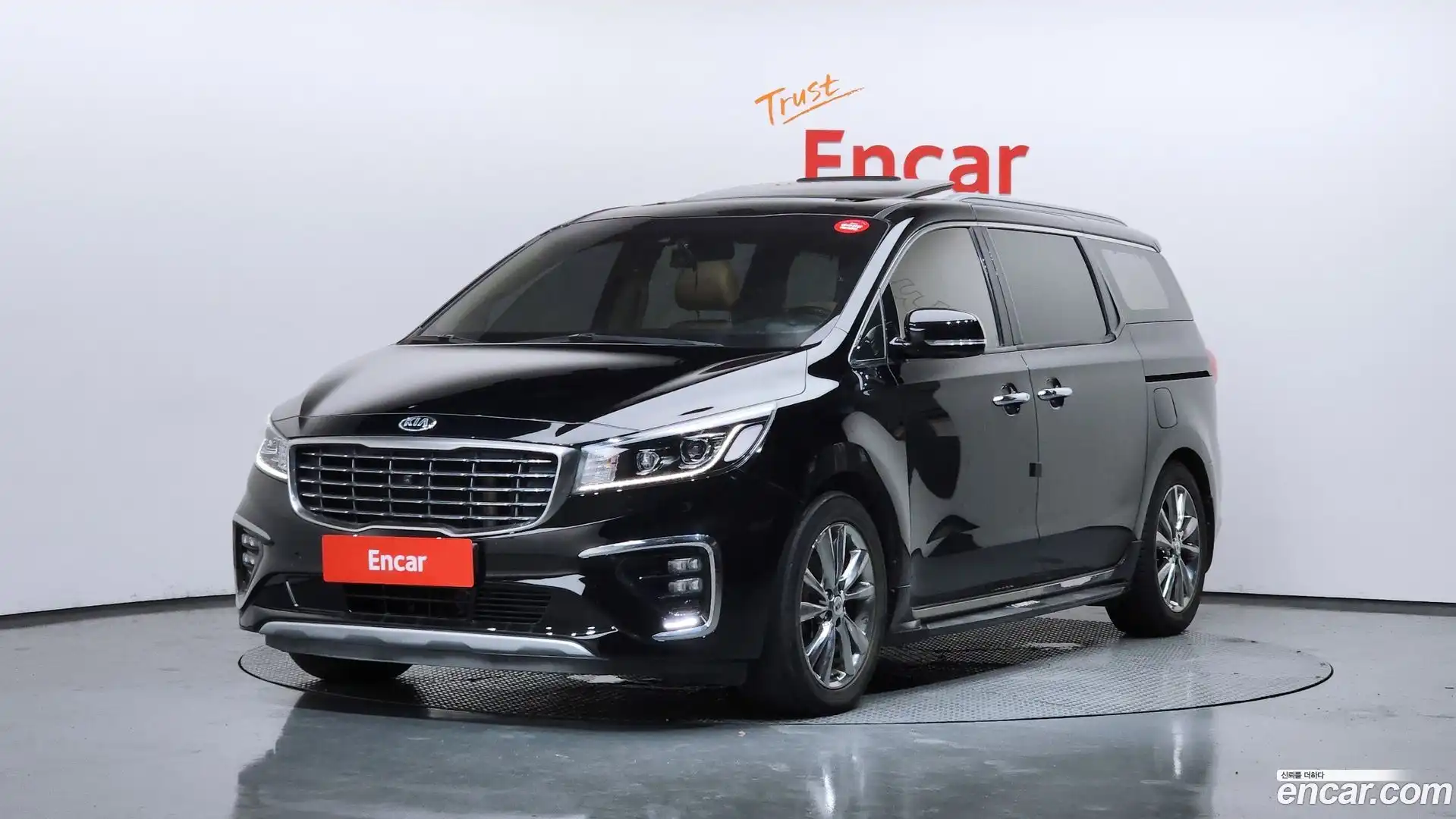 Canival Kia 2019.10-OUTER-001