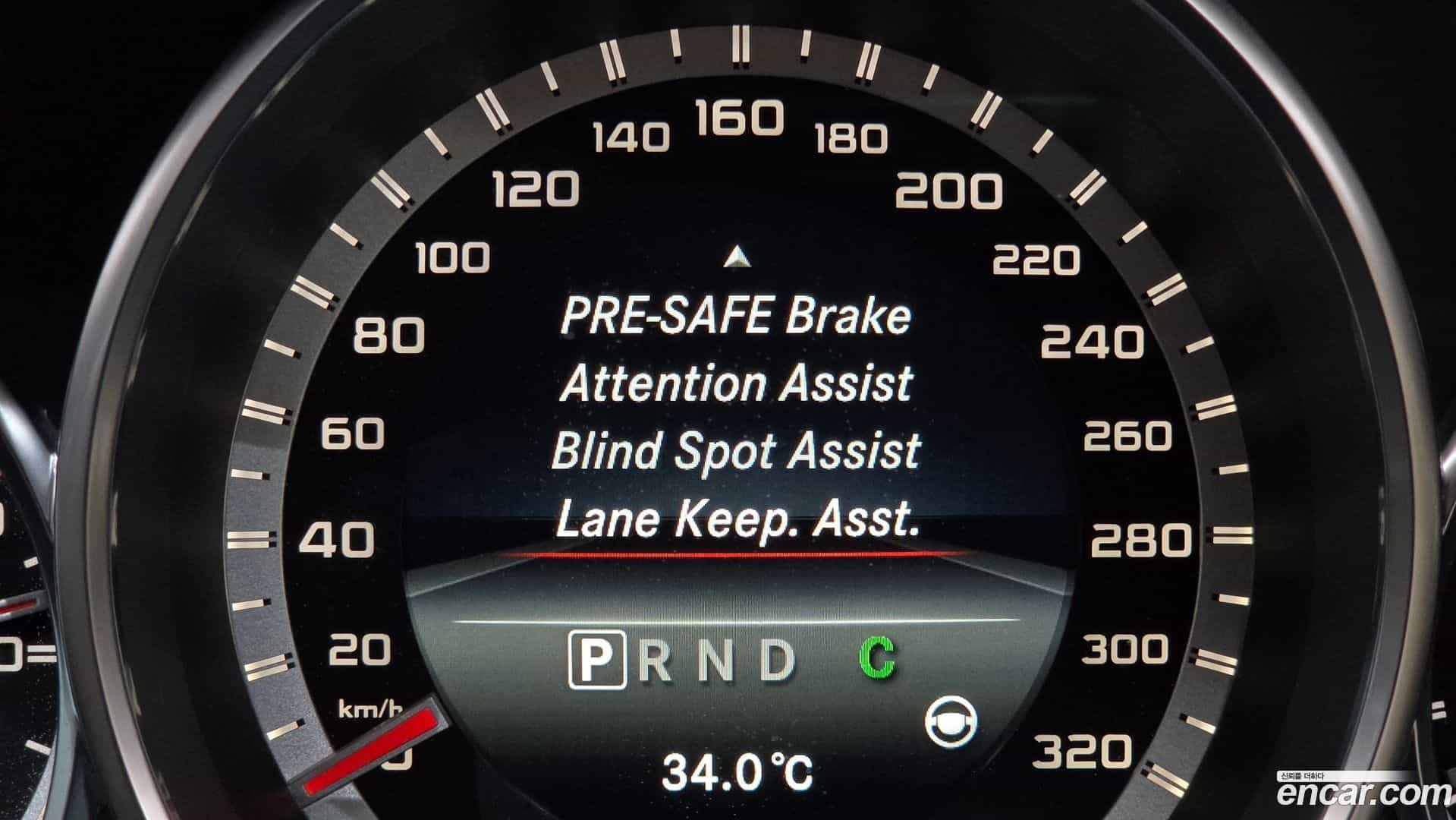 CLS-Class Mercedes-Benz 2017.1-OPTION-020