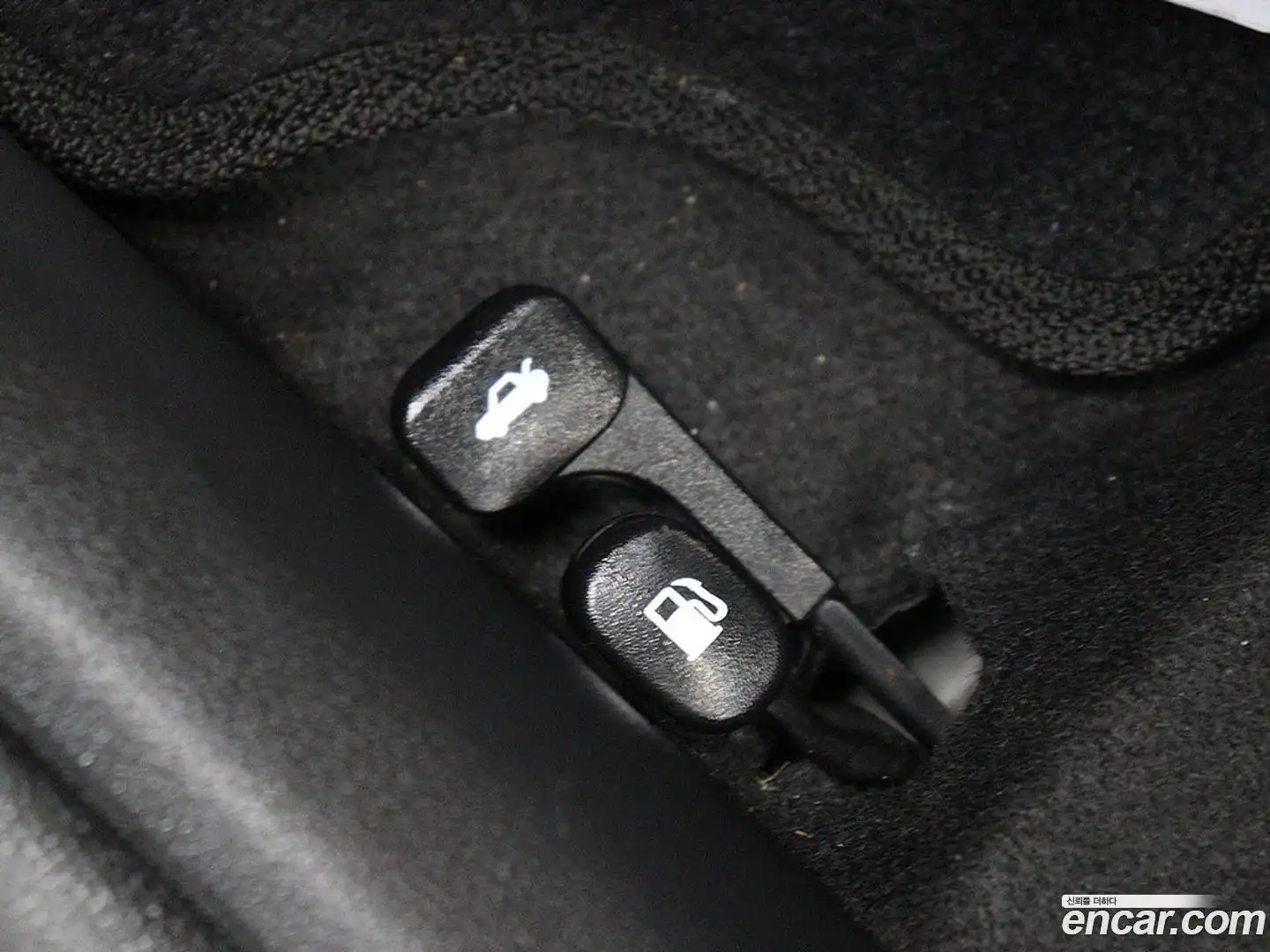 AVANTE Hyundai 2017.1-OPTION-022
