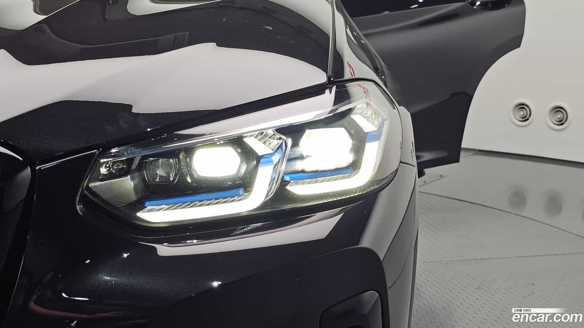 X4 BMW 2023.2-OUTER-032