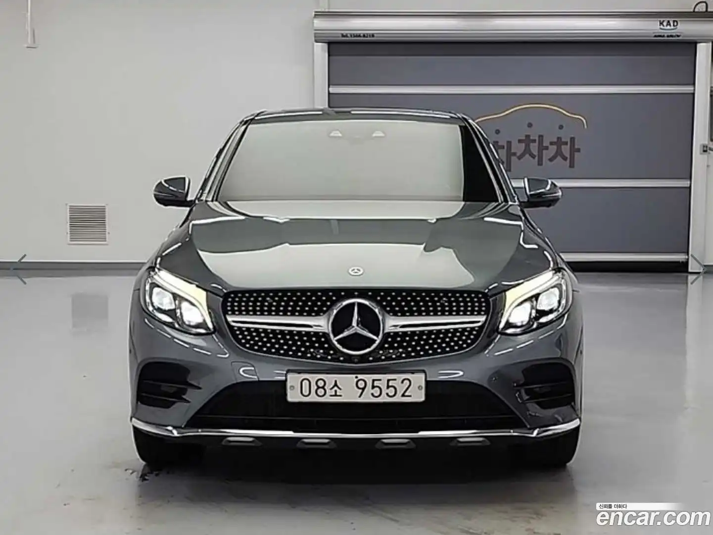 GLC-Class Mercedes-Benz 2017.6-OUTER-001