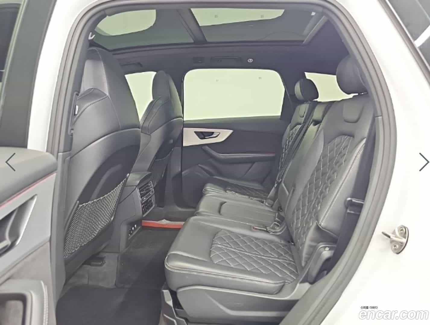 Q7 Audi 2020.6-OPTION-016