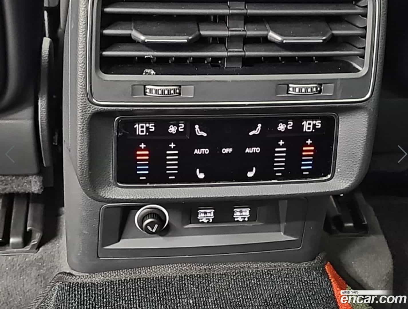 Q7 Audi 2020.6-OPTION-017