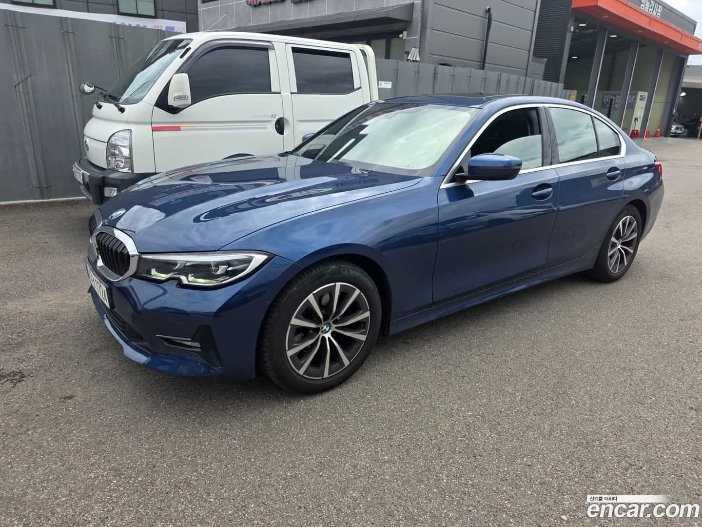 3-Series BMW 2021.2-OUTER-002
