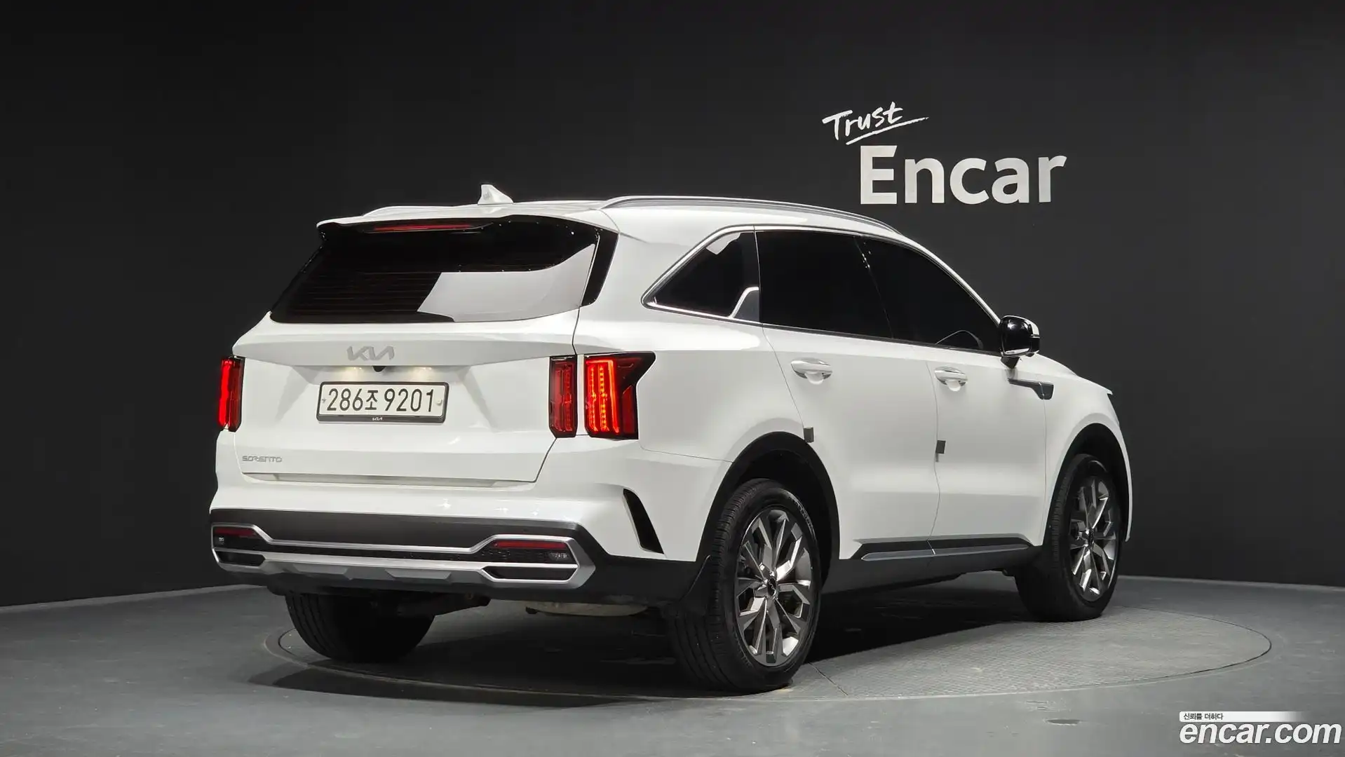 Sorento Kia 2023.4-OUTER-002