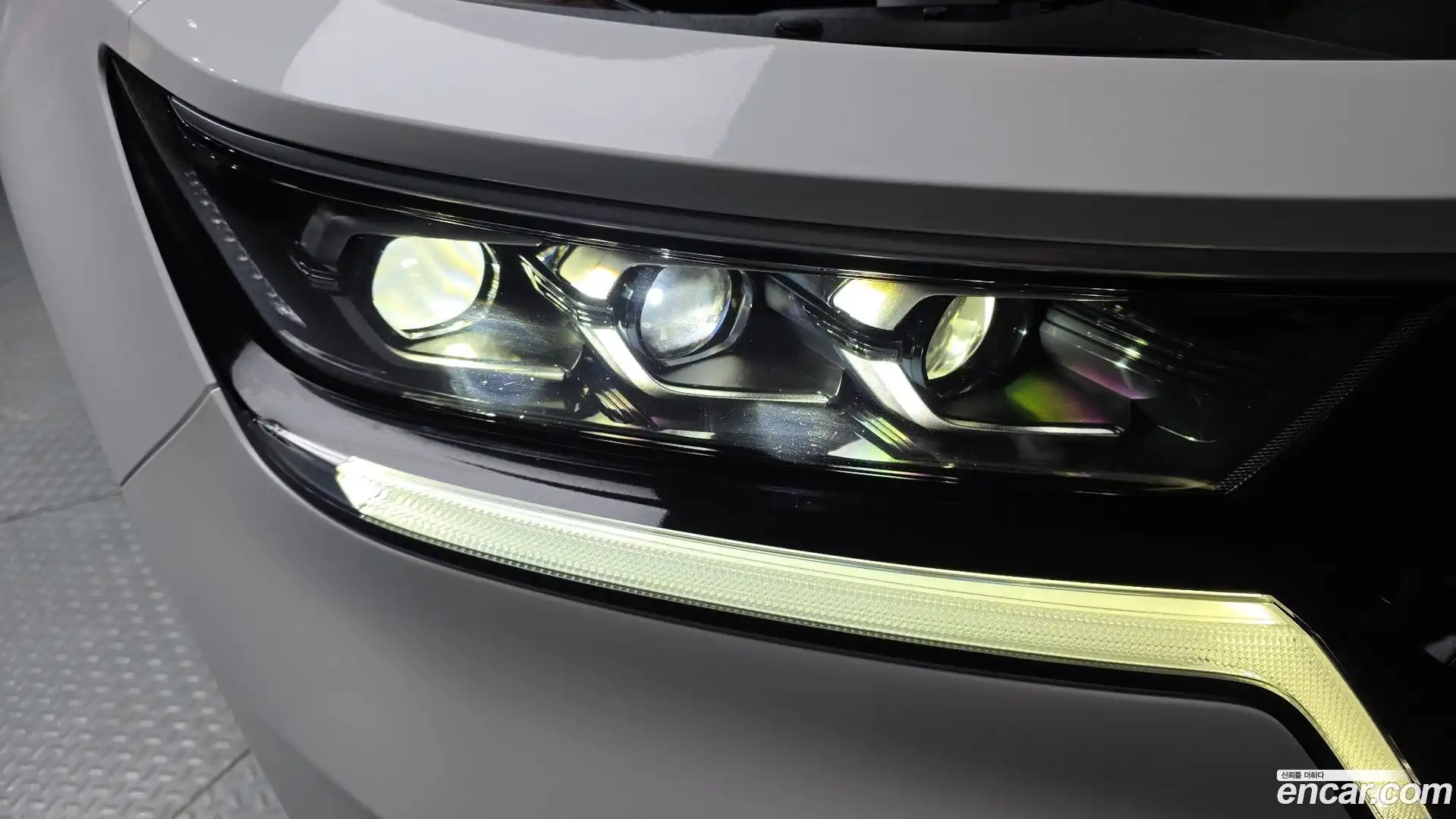 Sorento Kia 2023.4-OUTER-032