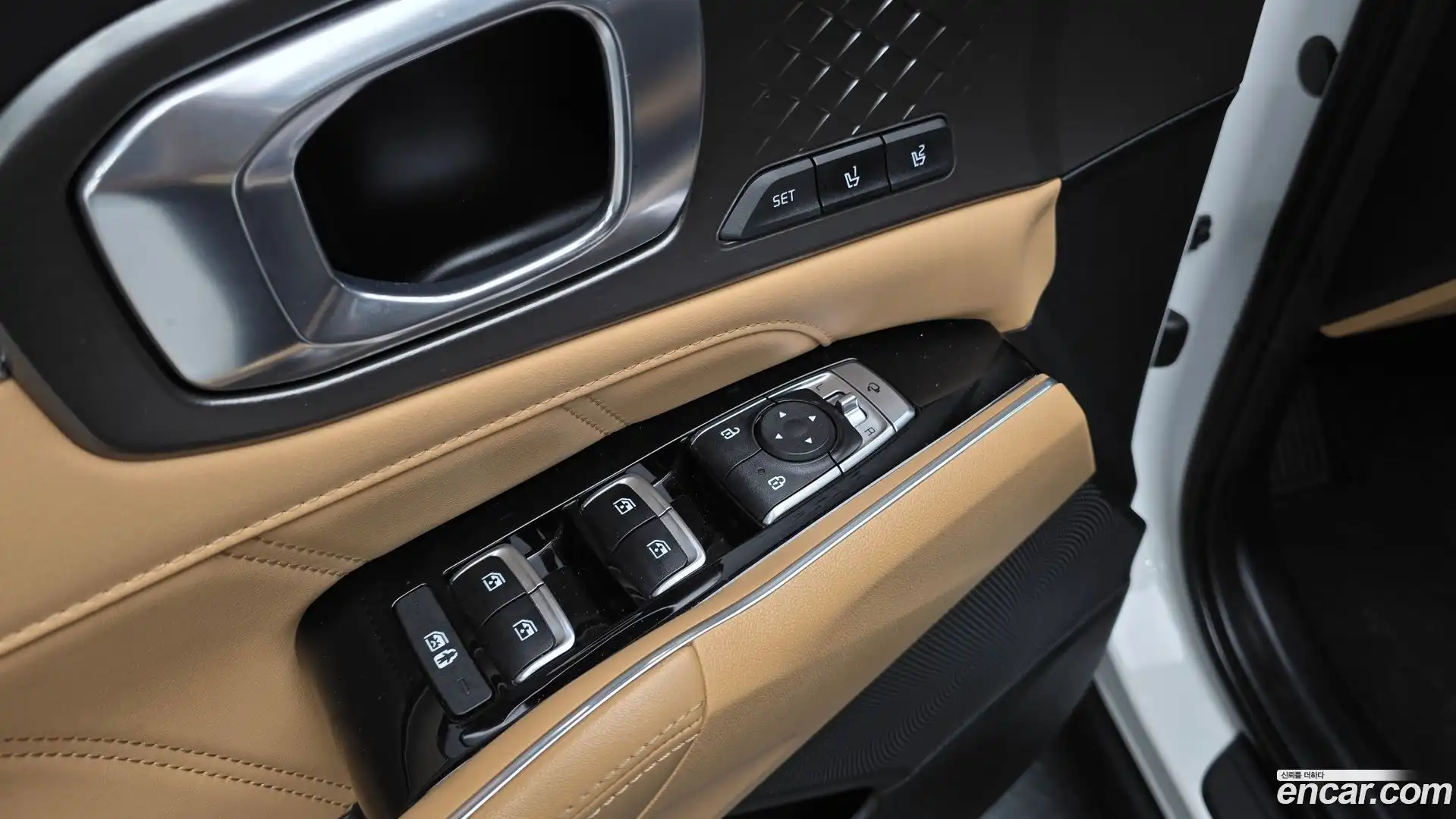 Sorento Kia 2023.4-OPTION-040