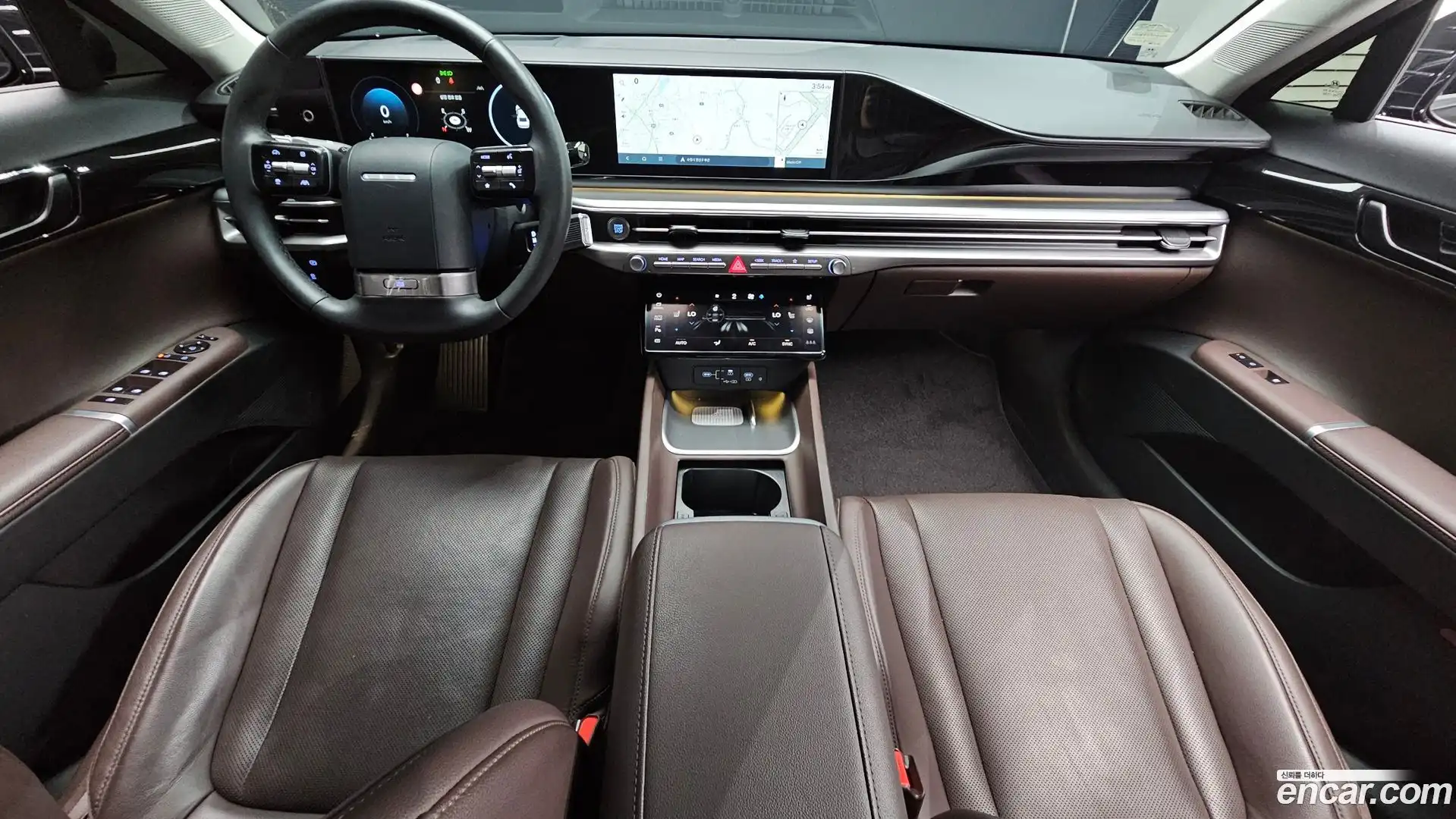 Grandeur Hyundai 2023.2-INNER-007