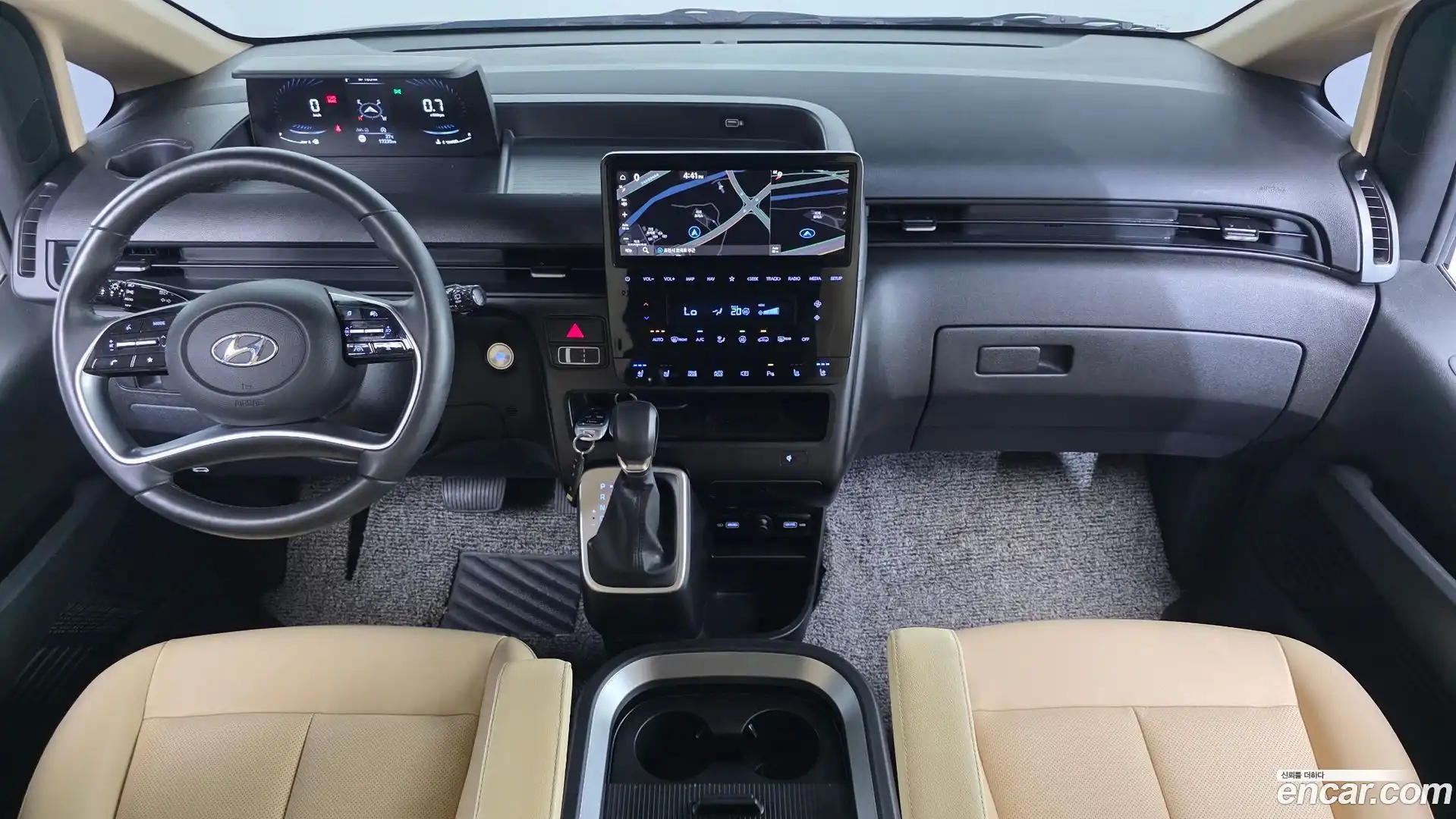 Staria Hyundai 2023.0-INNER-007