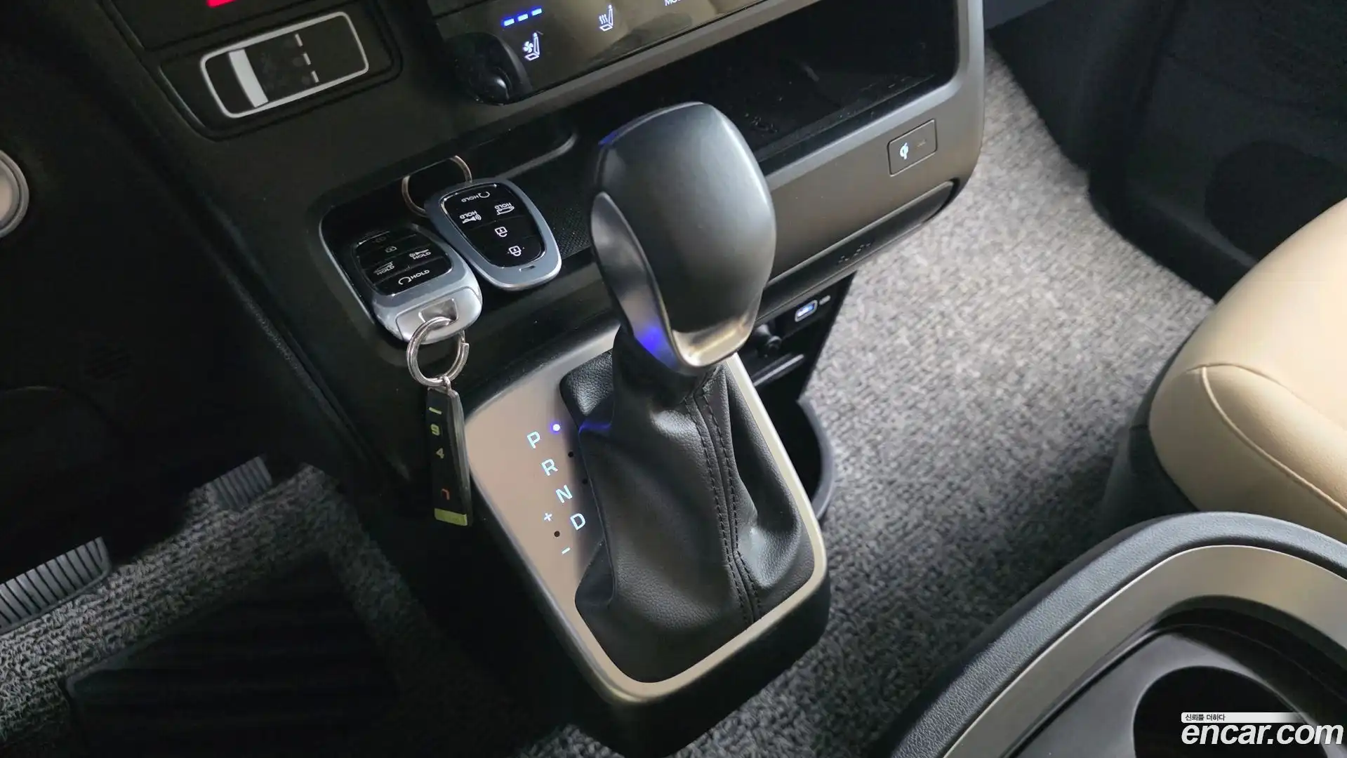 Staria Hyundai 2023.0-INNER-009