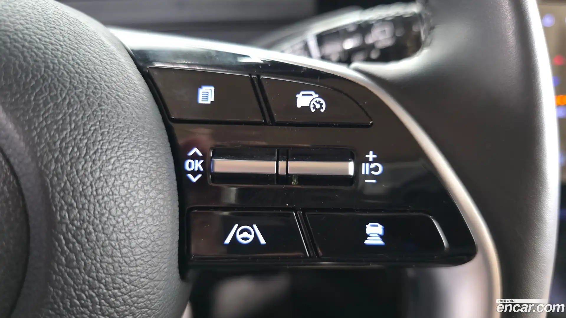 Staria Hyundai 2023.0-OPTION-024