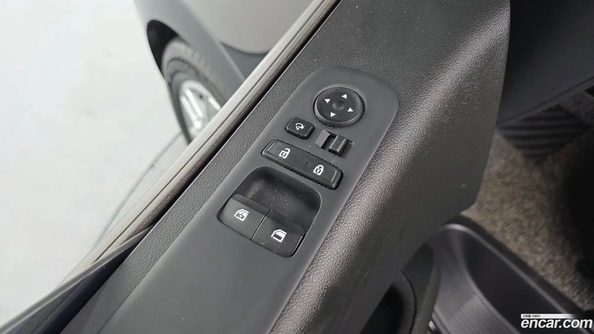 Staria Hyundai 2023.0-OPTION-049