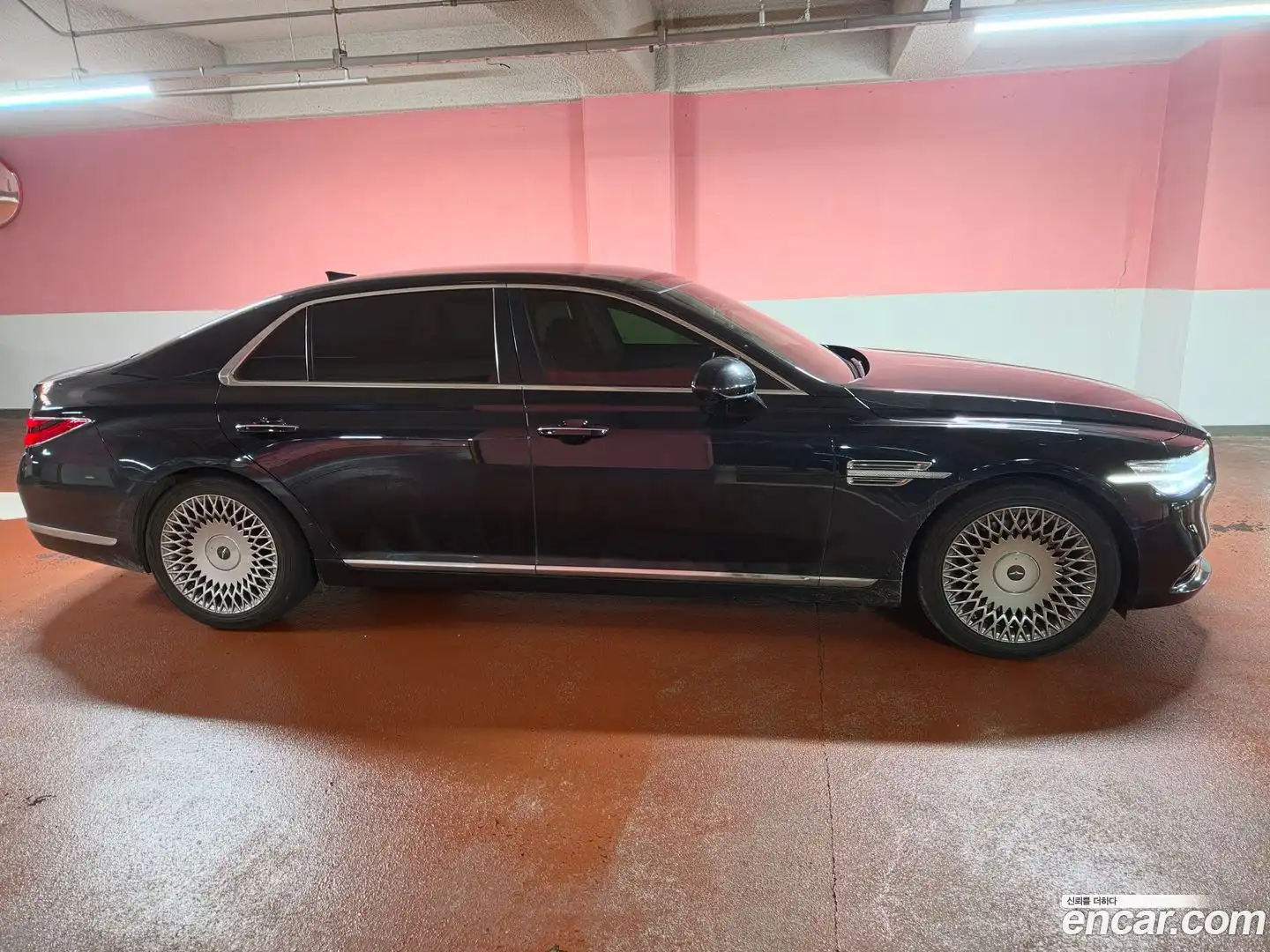 G90 Genesis 2019.11-OUTER-003