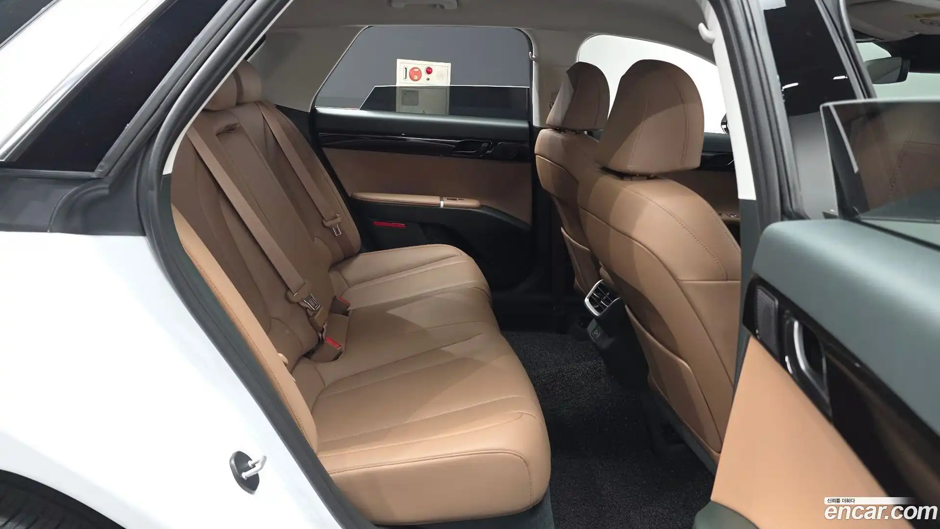 Grandeur Hyundai 2024.11-OPTION-016