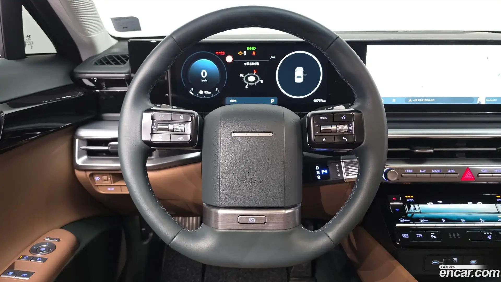 Grandeur Hyundai 2024.11-OPTION-017