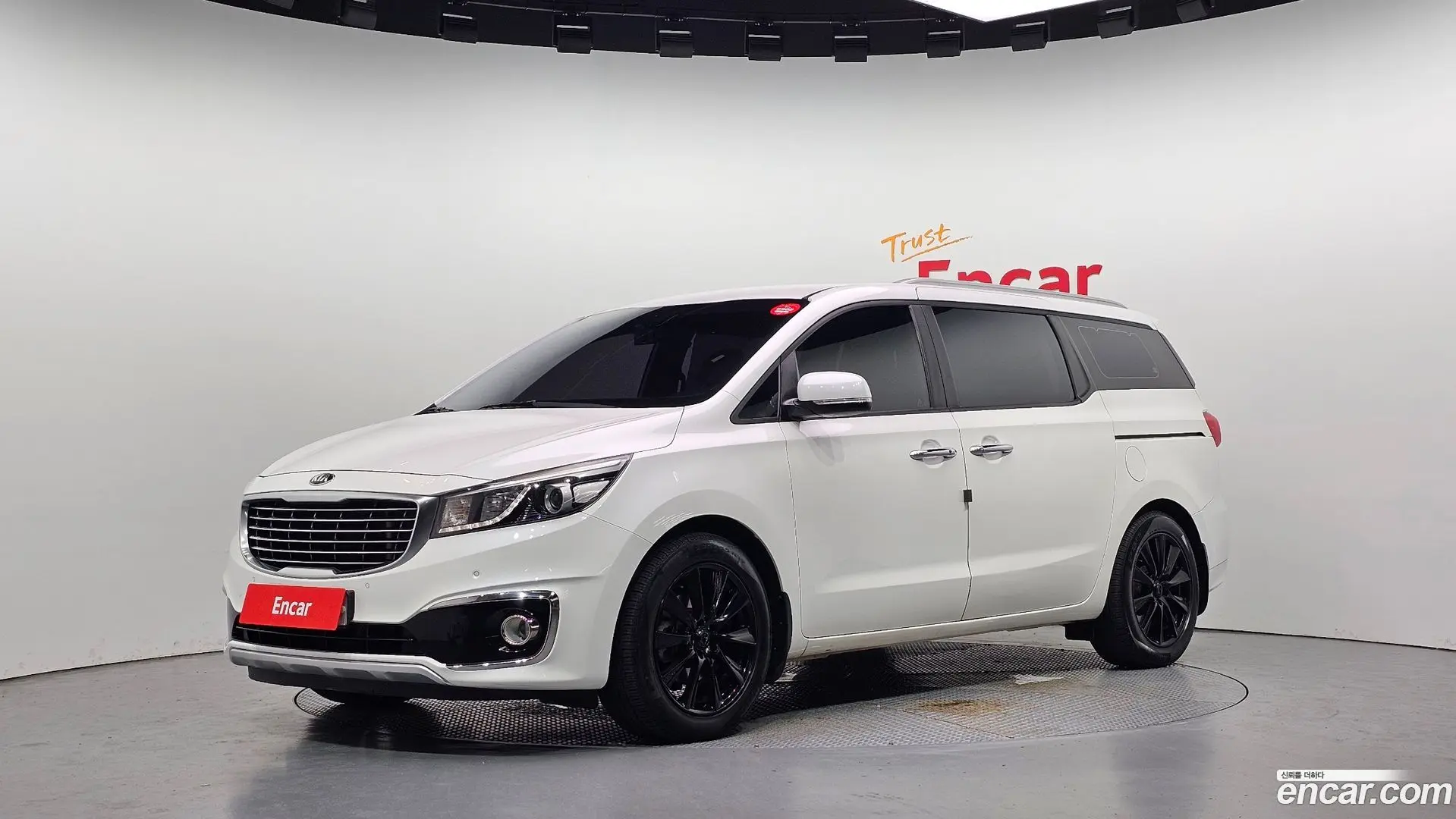Main__Slider__Photo:Canival Kia 2016.5-0