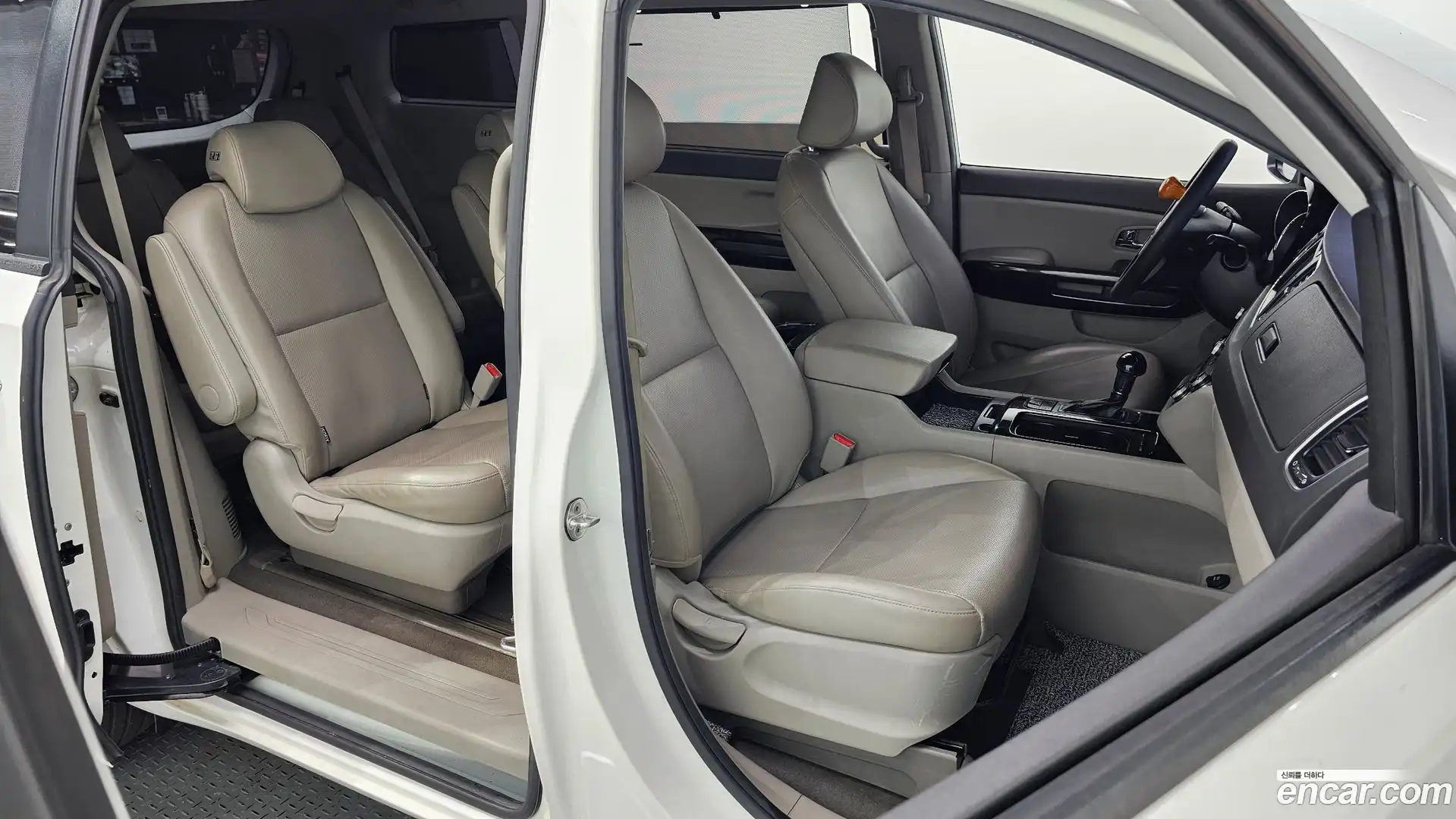 Canival Kia 2016.5-OPTION-015