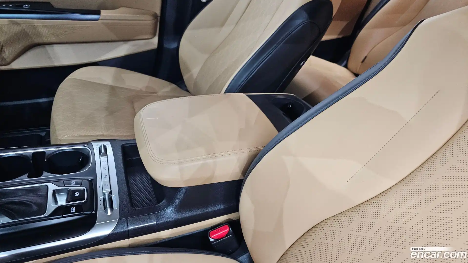 Canival Kia 2020.10-OPTION-043