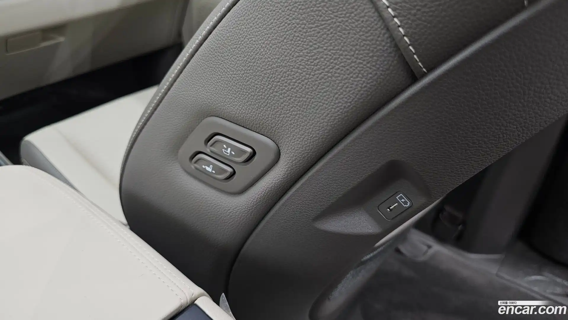 Canival Kia 2024.6-OPTION-041