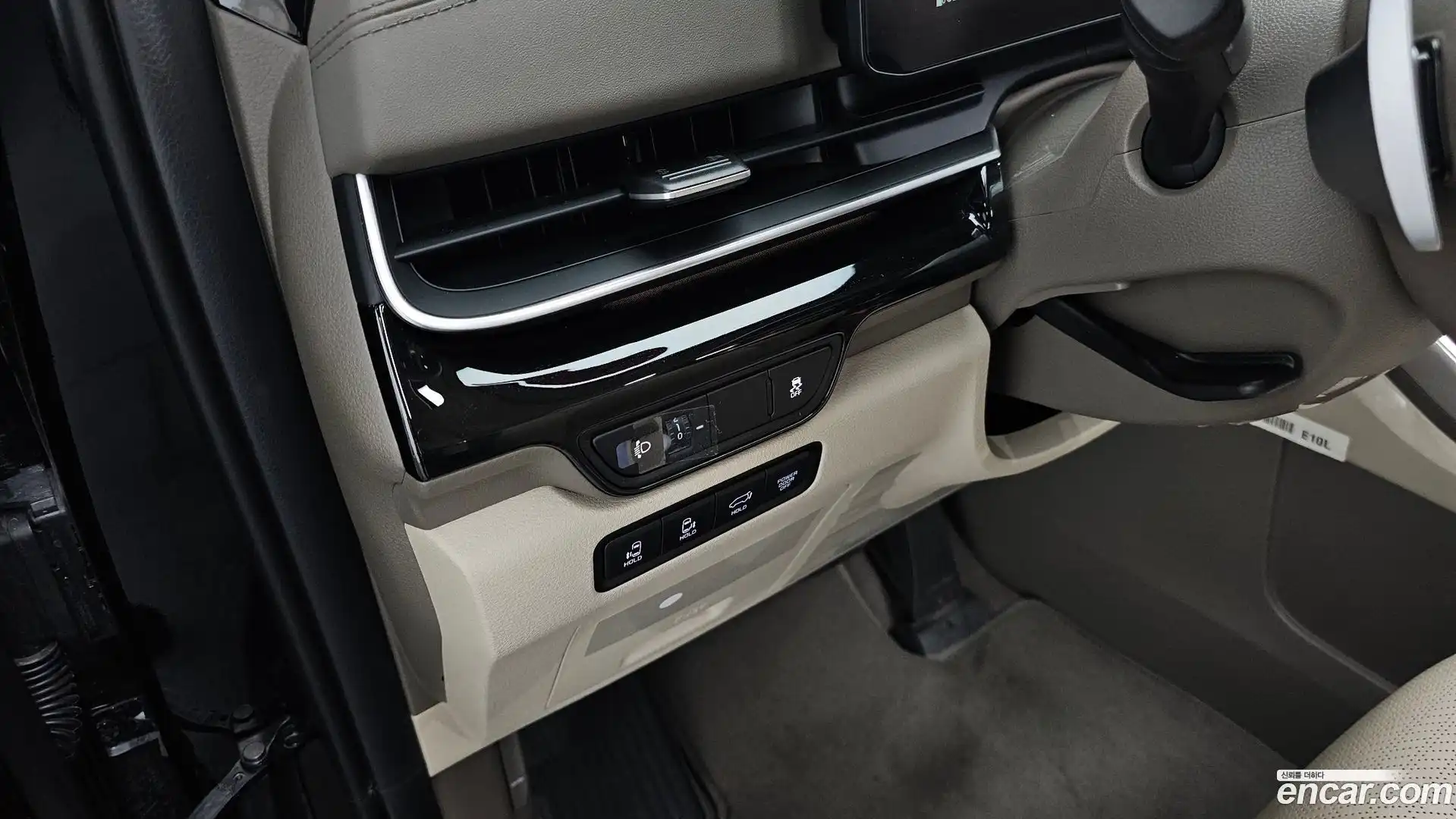 Canival Kia 2024.6-OPTION-042
