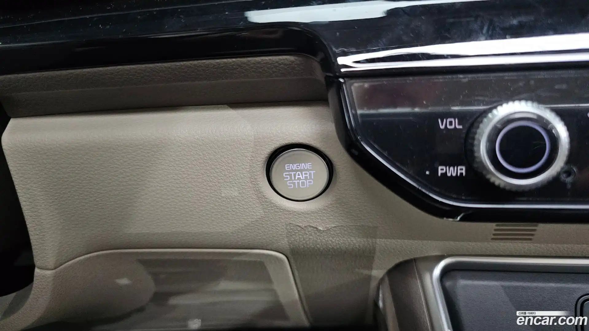 Canival Kia 2024.6-OPTION-043