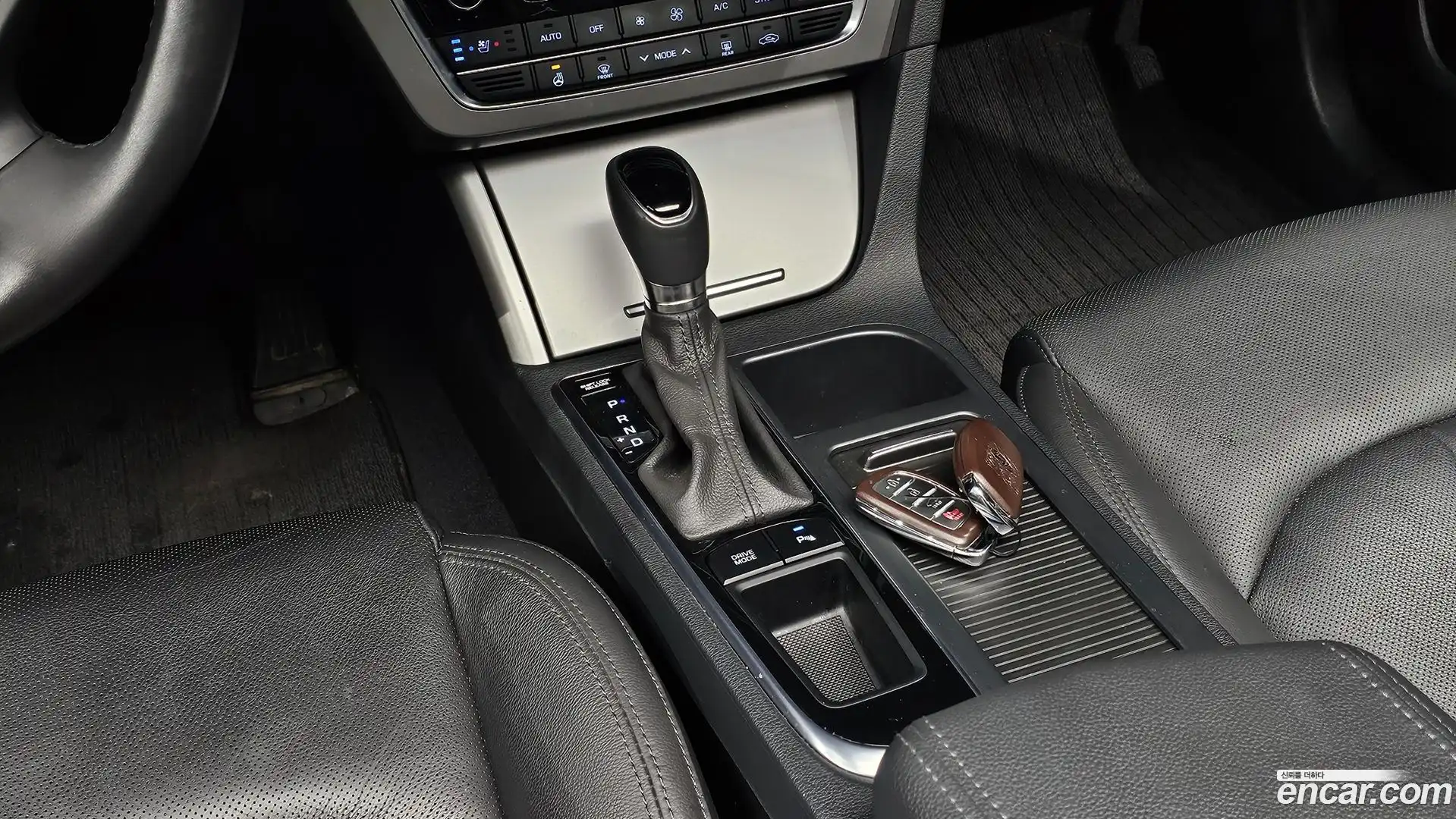 Sonata Hyundai 2016.8-INNER-009
