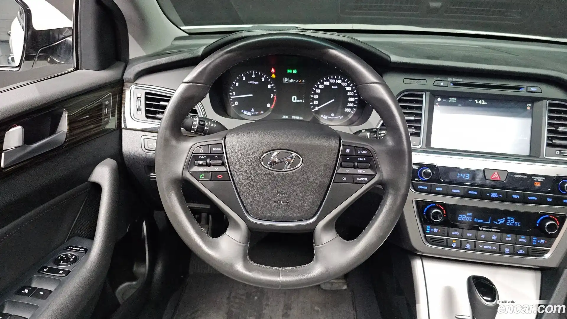 Sonata Hyundai 2016.8-OPTION-017