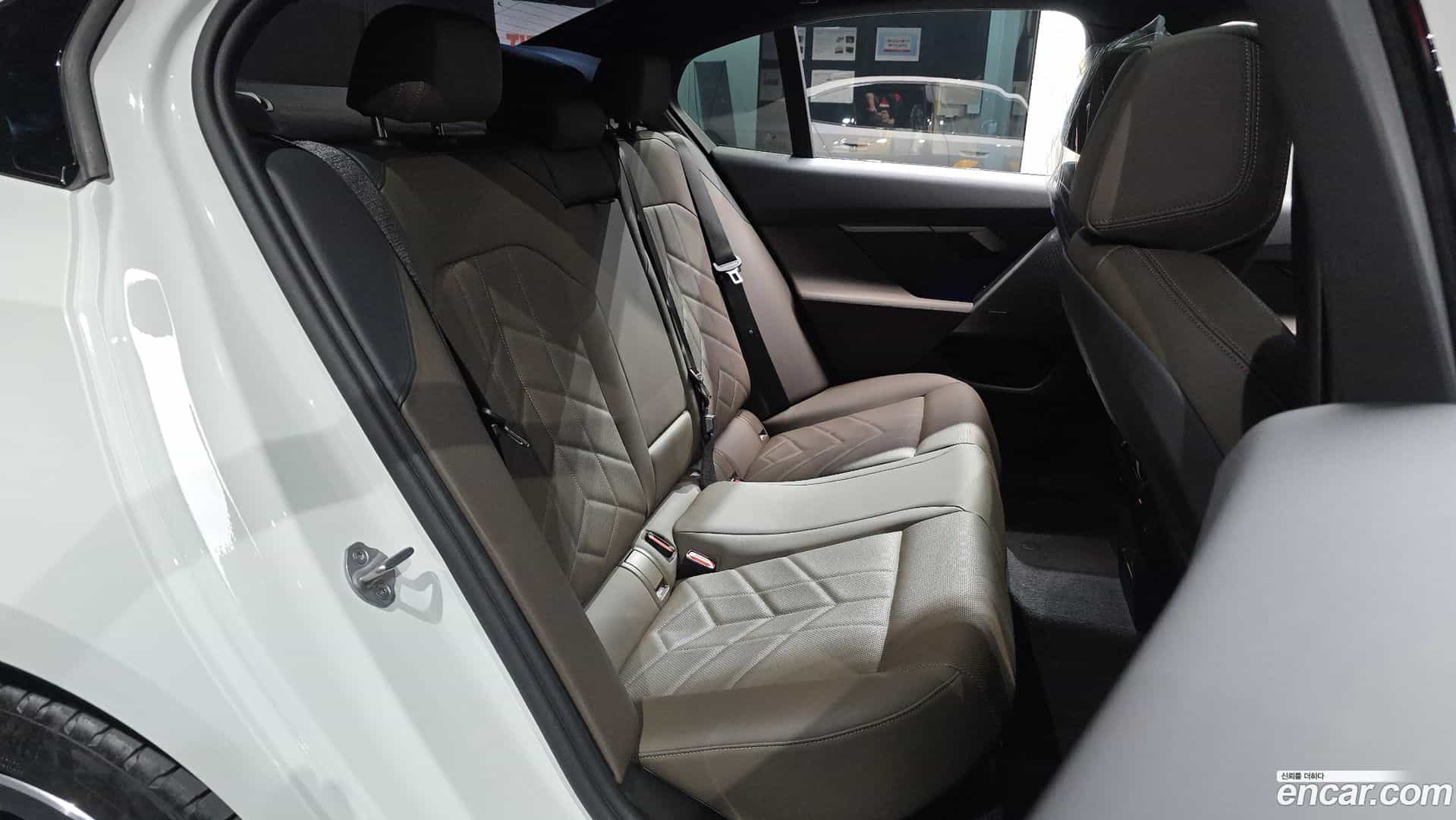 5-Series BMW 2024.1-OPTION-015