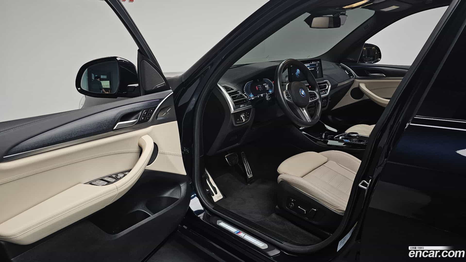 iX3 BMW 2023.10-INNER-010