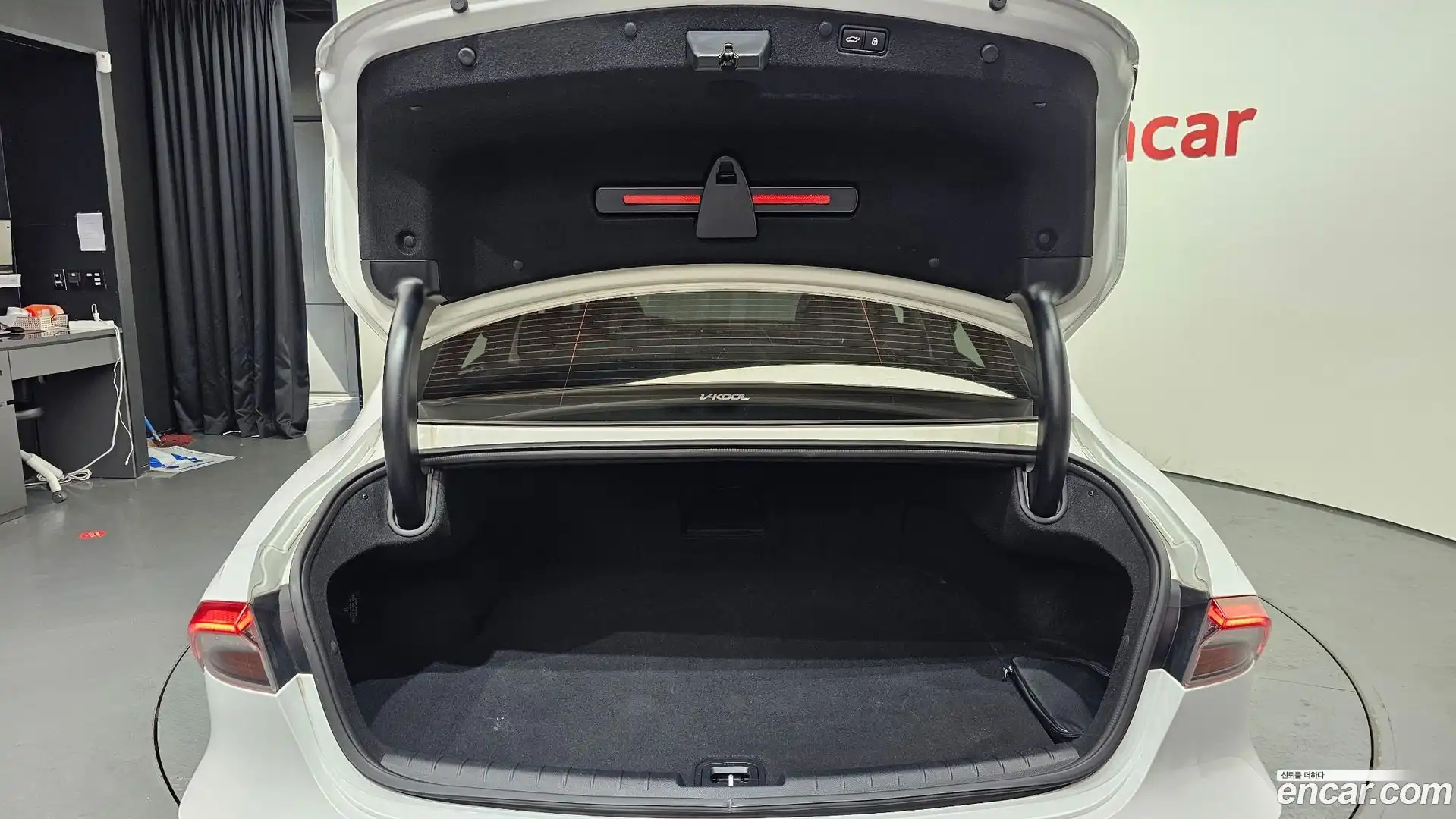 Grandeur Hyundai 2020.0-OPTION-024
