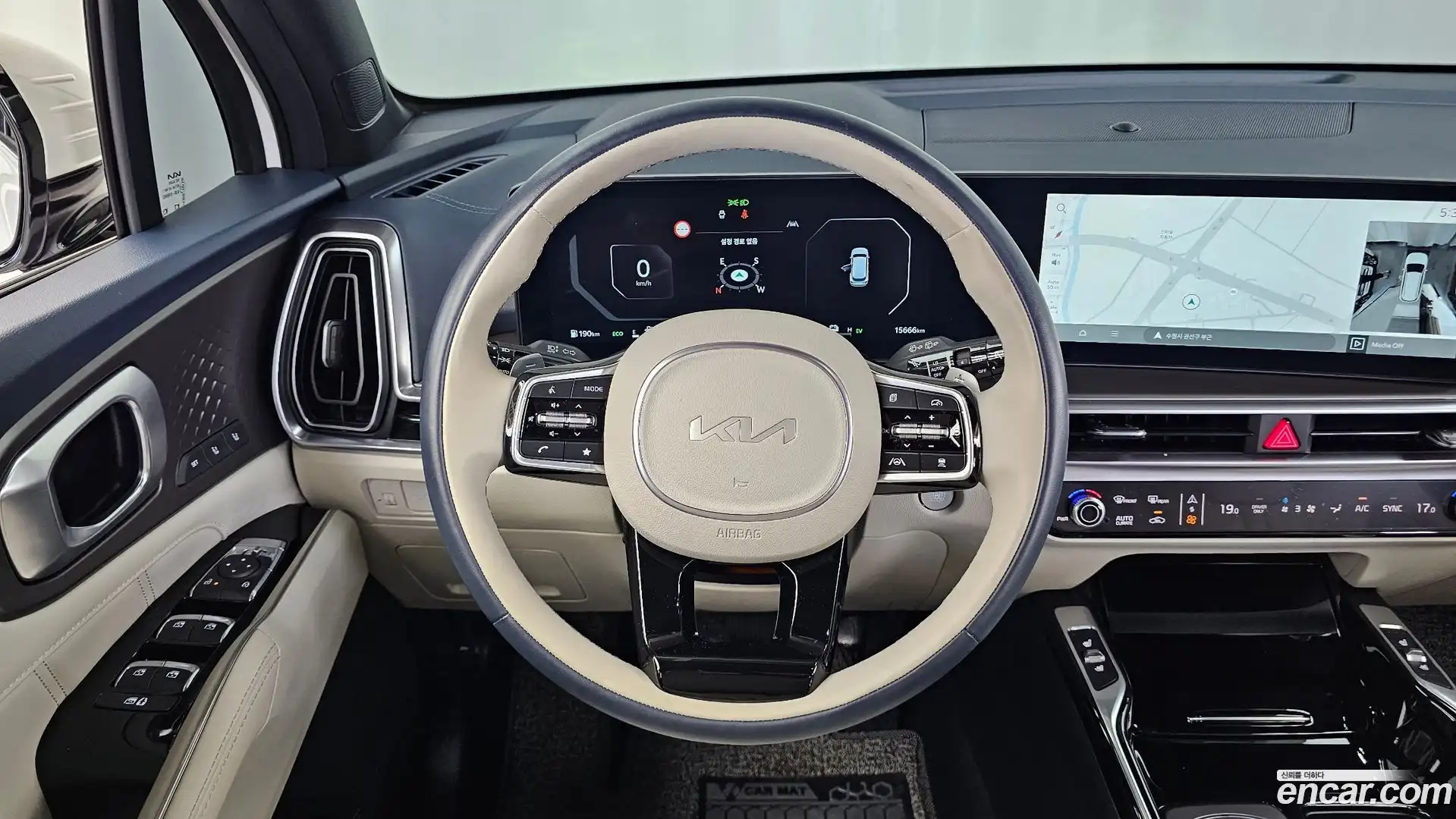 Sorento Kia 2024.8-OPTION-017