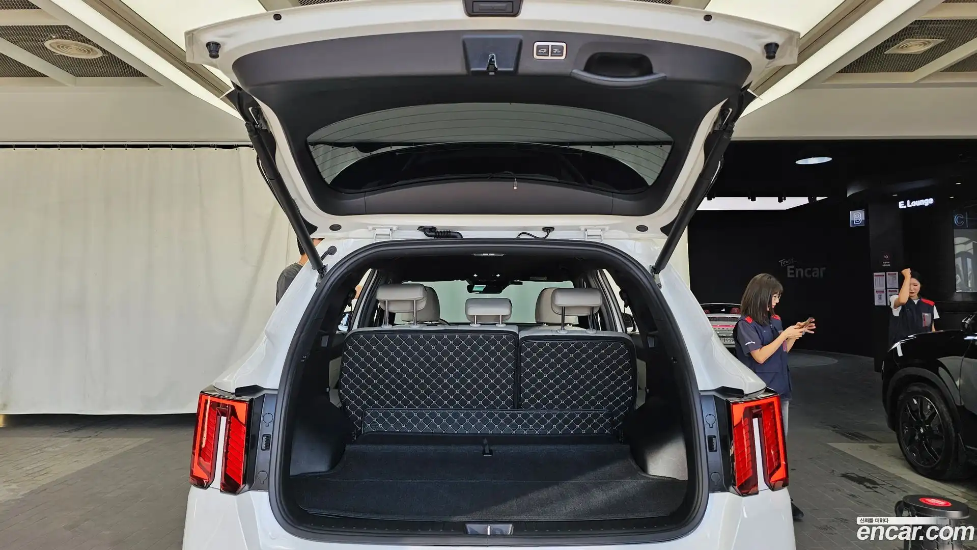 Sorento Kia 2024.8-OPTION-024
