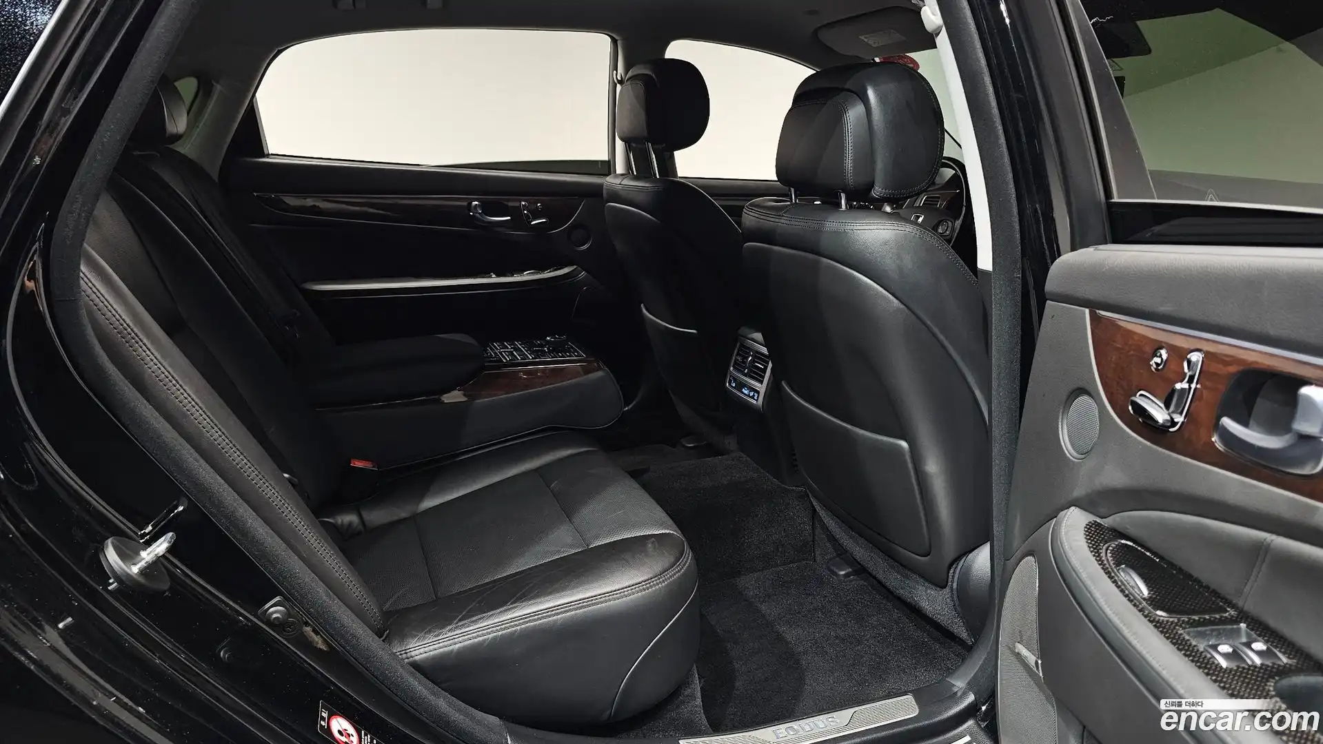 Equus Hyundai 2015.0-OPTION-015
