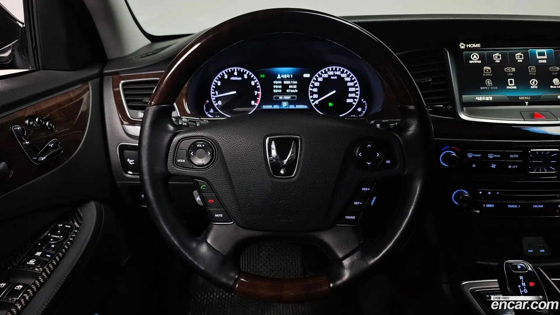 Equus Hyundai 2015.0-OPTION-017