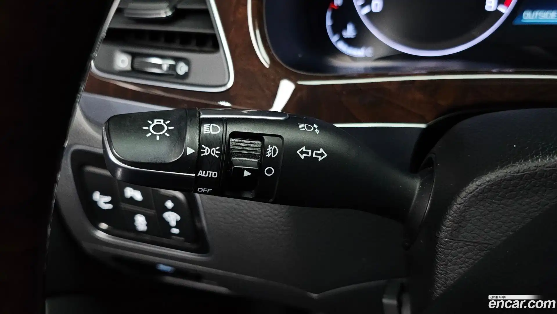 Equus Hyundai 2015.0-OPTION-044