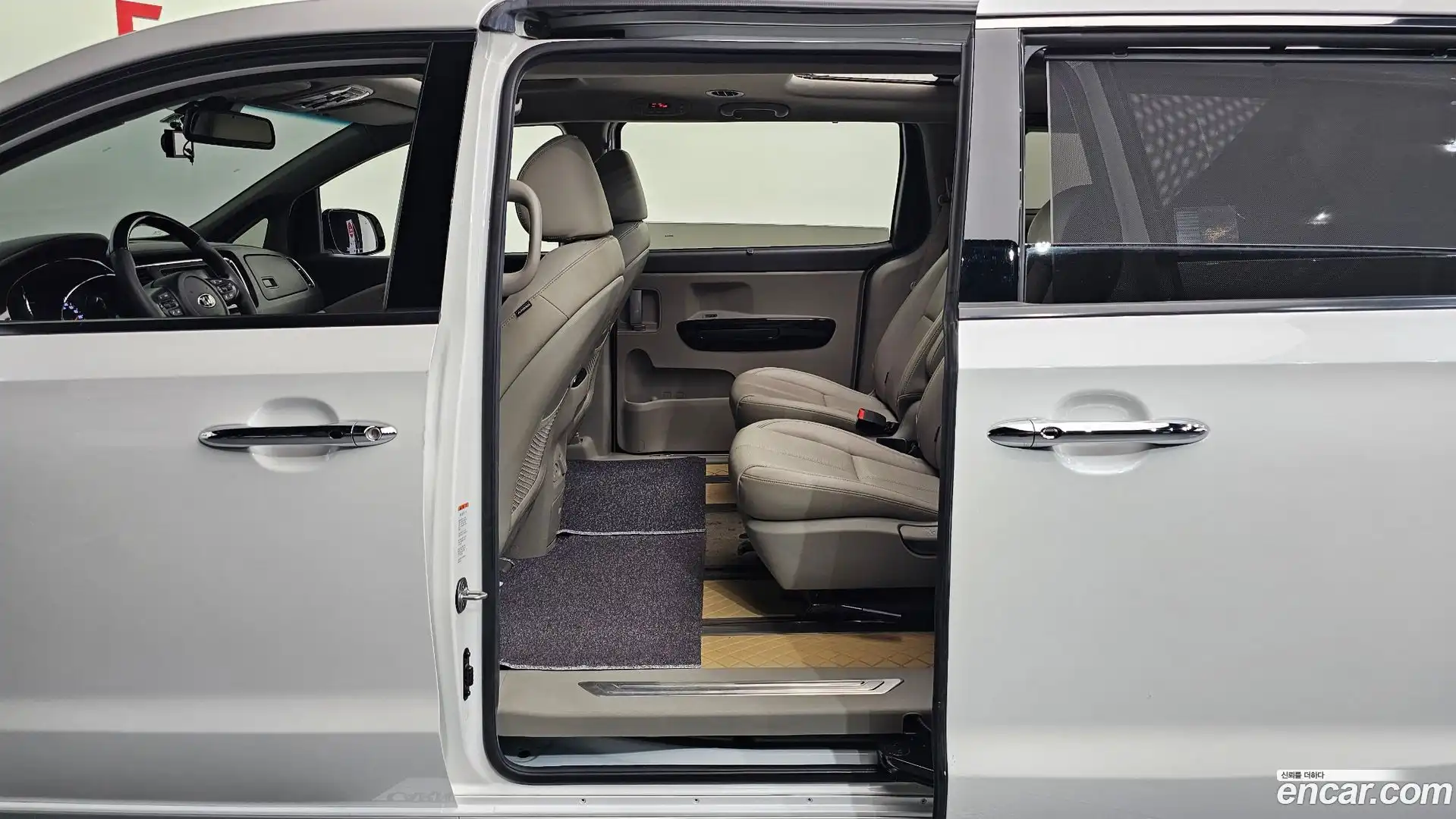 Canival Kia 2019.0-OPTION-015
