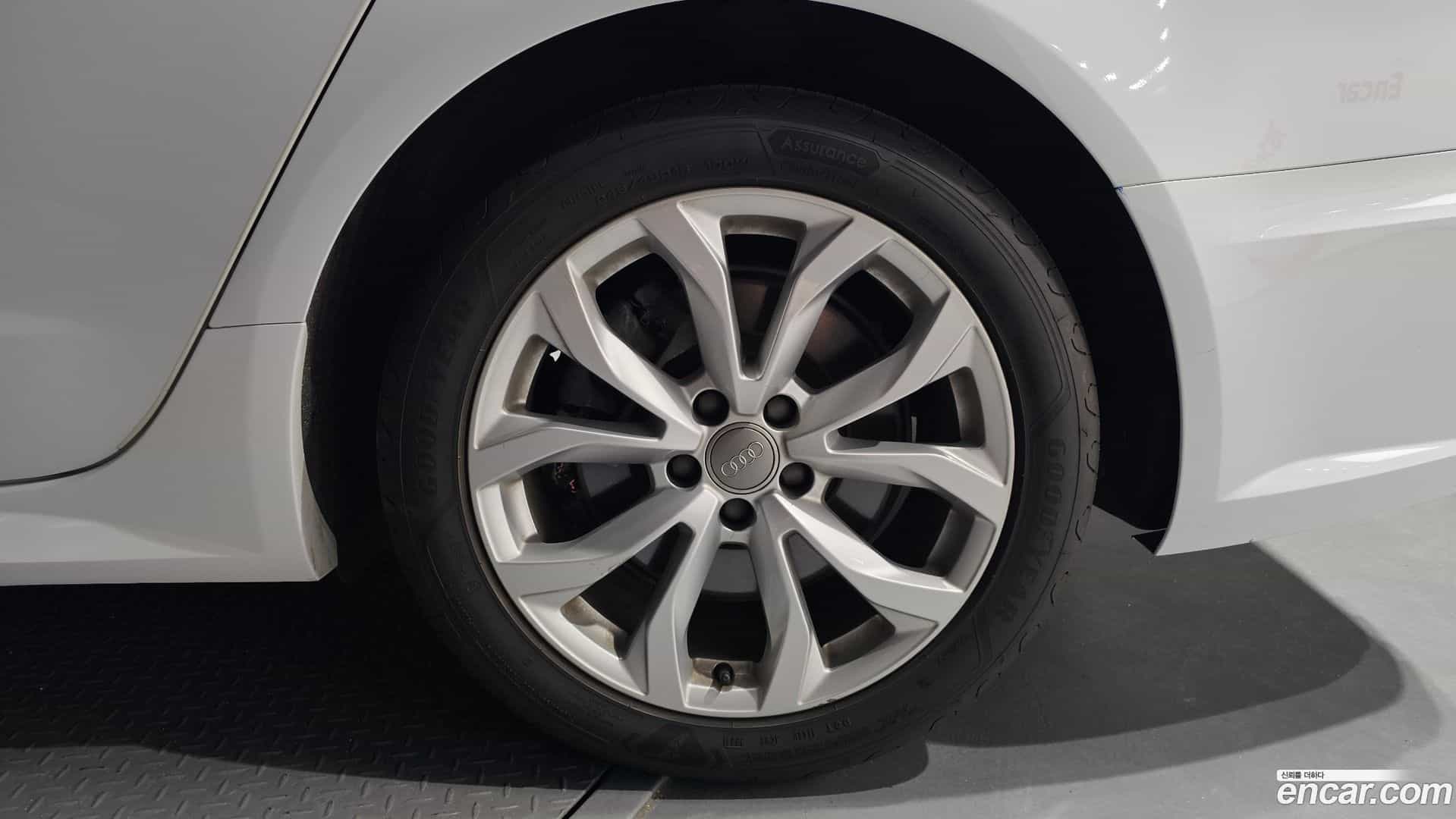 A6 Audi 2018.11-OUTER-031